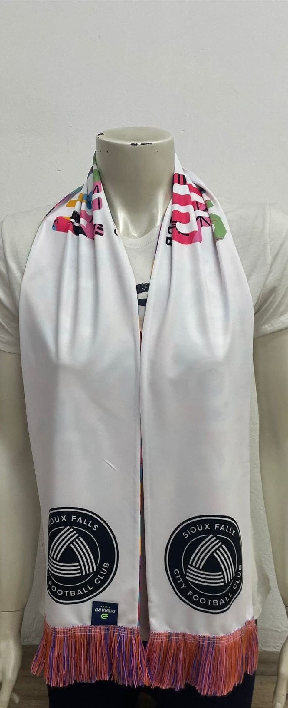Pride Scarf 2.jpeg
