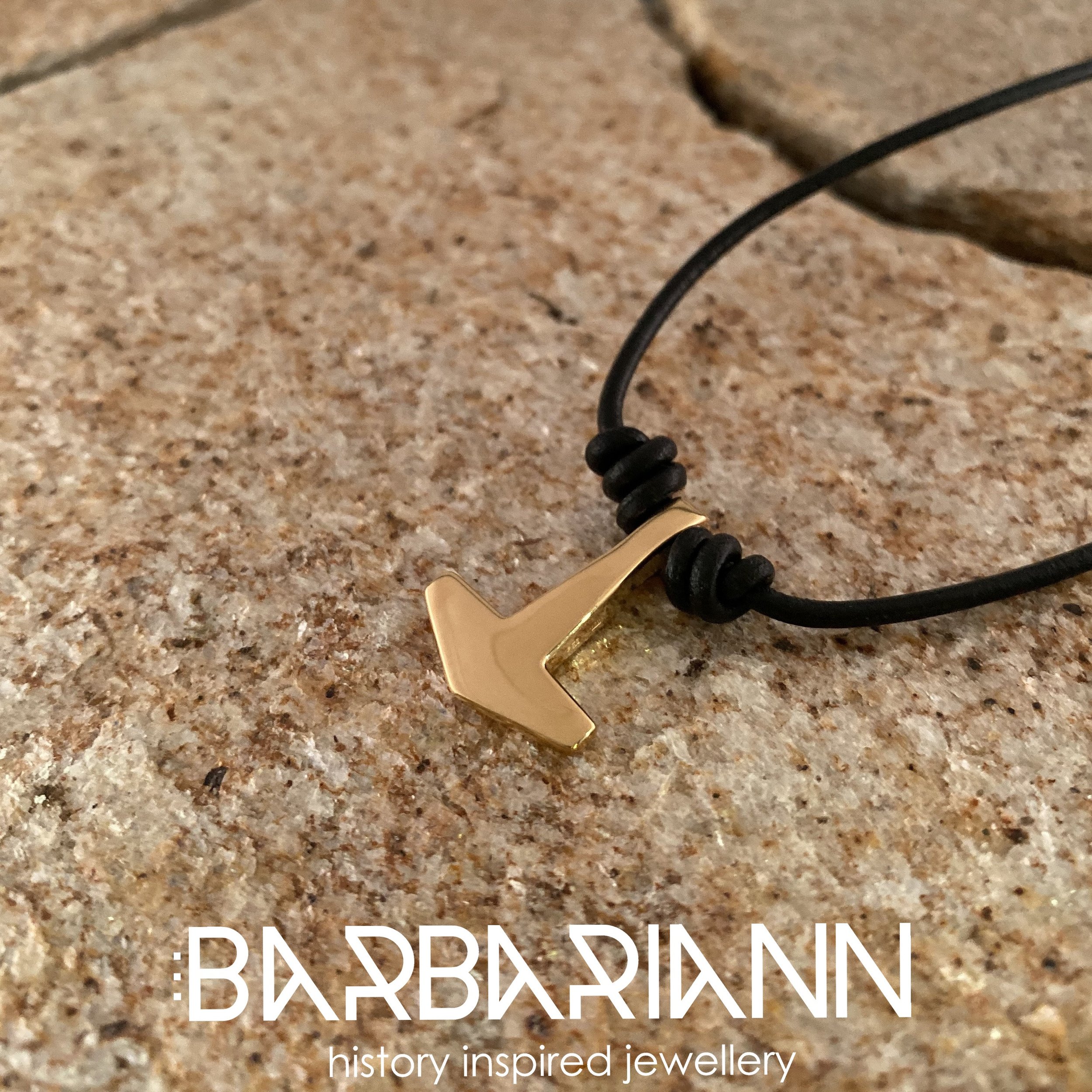 https://i.etsystatic.com/9773740/r/il/eb7bed/3138816240/il_fullxfull.3138816240_3wyq.jpg
