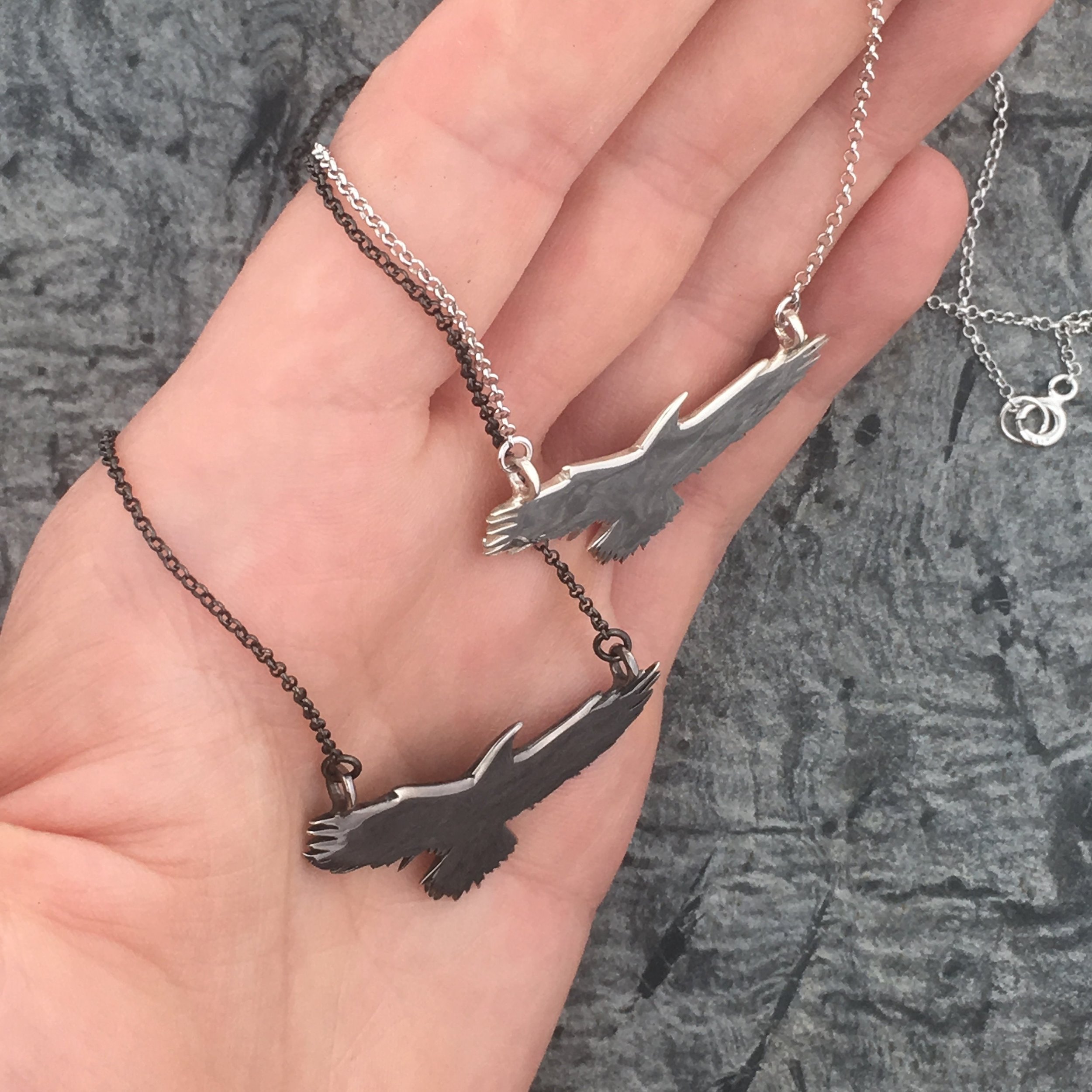 https://i.etsystatic.com/9773740/r/il/578f47/3901243943/il_fullxfull.3901243943_dhfb.jpg