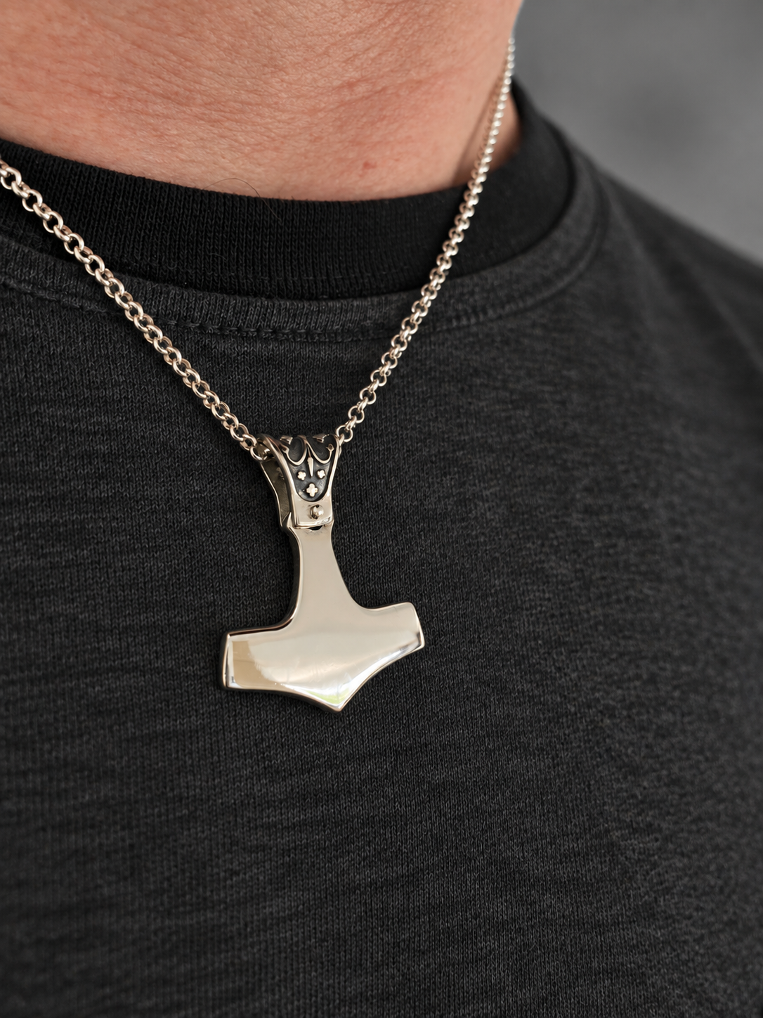 Thor's Hammer Per Mjolnir.png