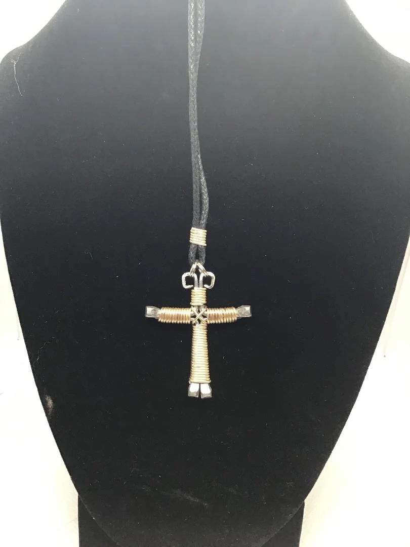 Light Gold Horseshoe Nail Cross Keychain (SM)