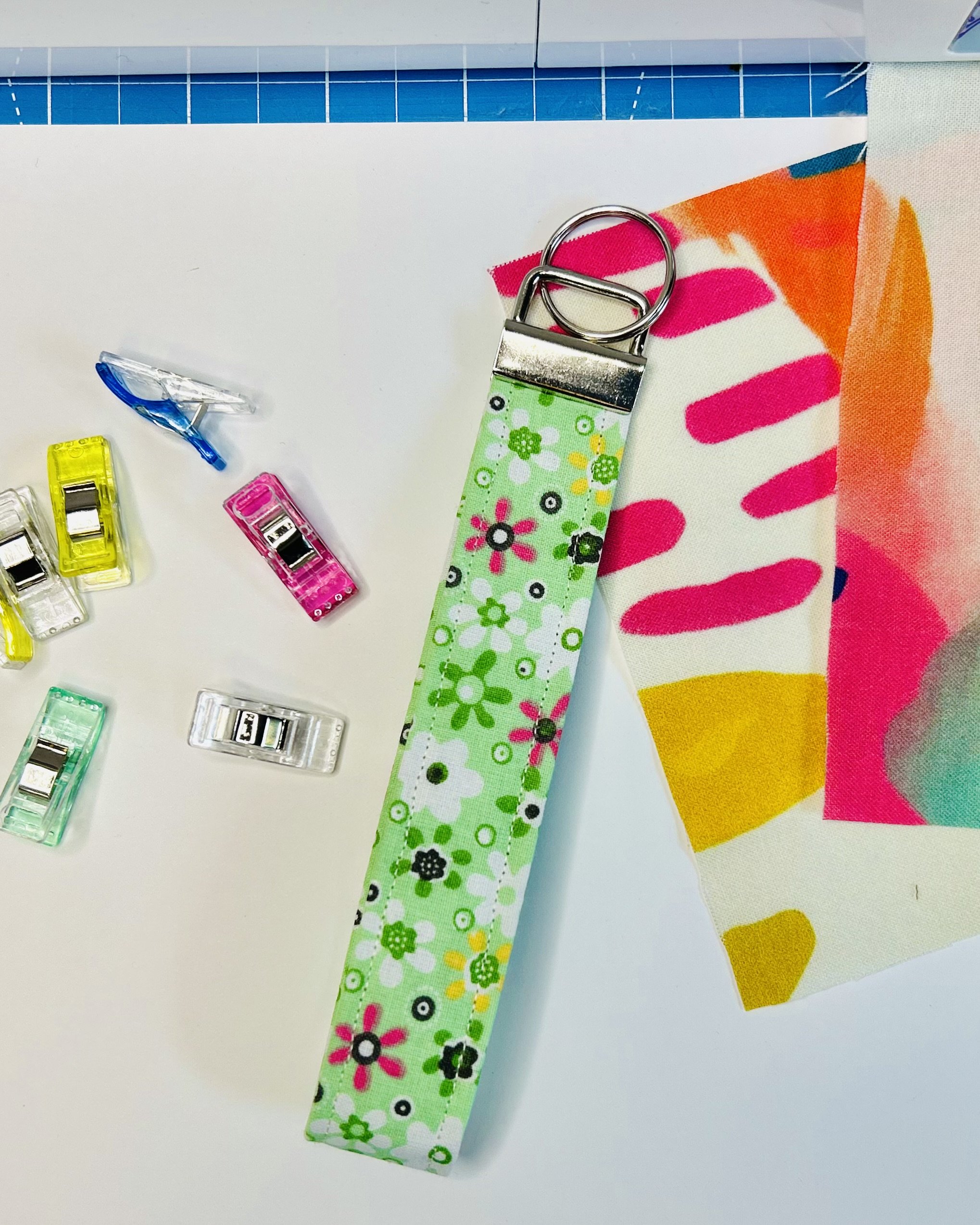 Green Floral #1 Premium Wristlet