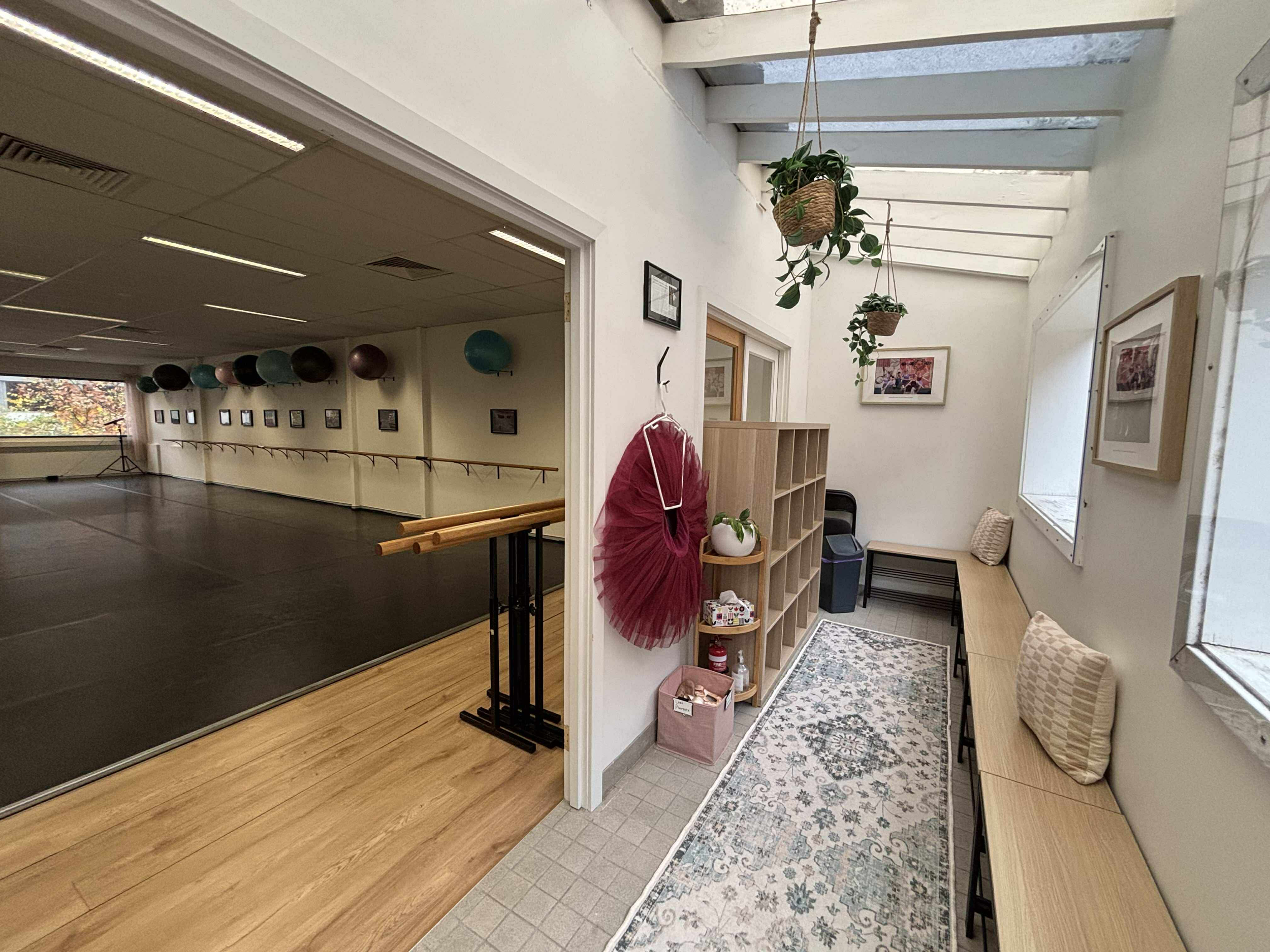 Dance studio facilities at 6th Position Canberra including mirrored space and open floor