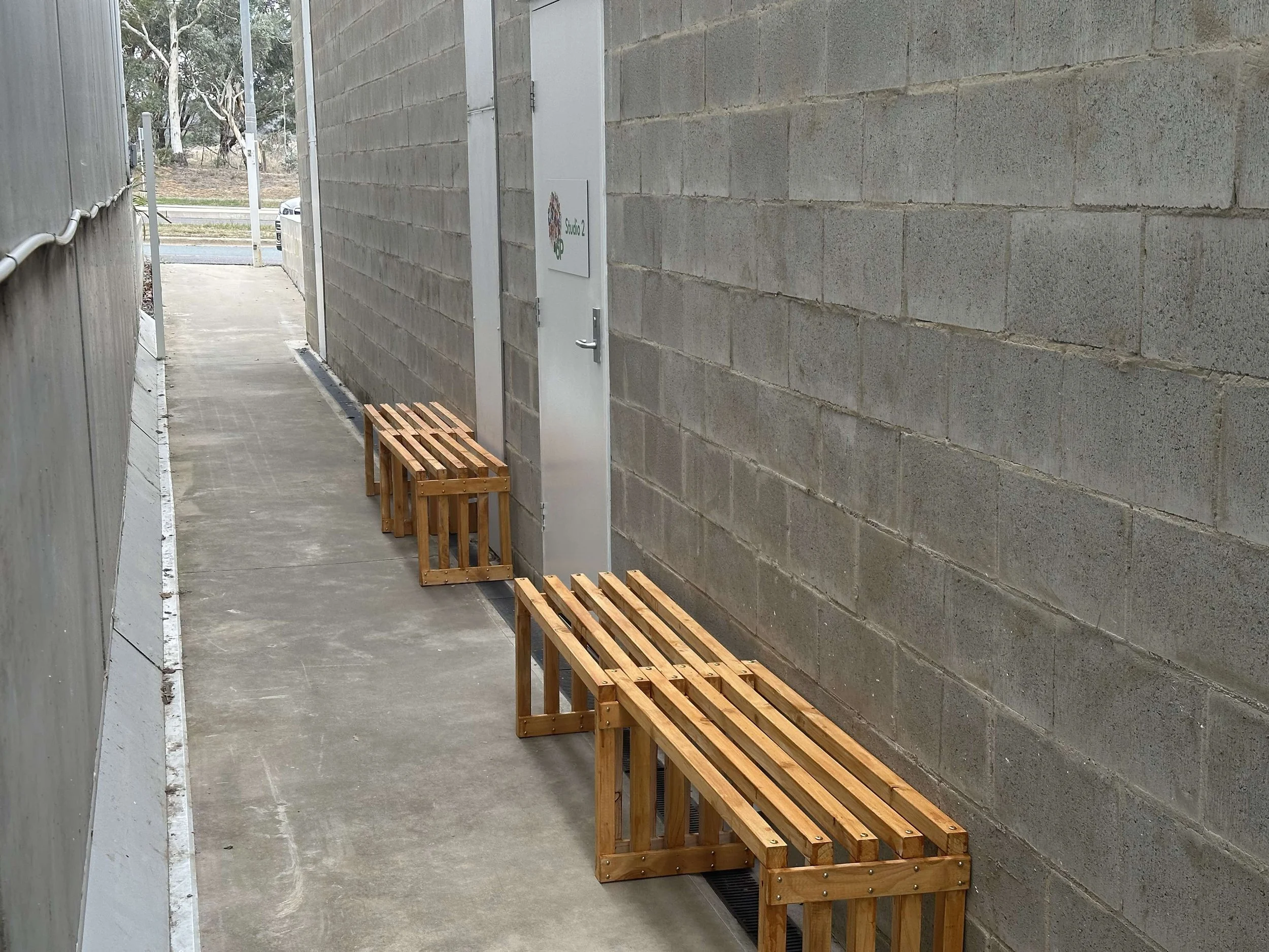 Dance studio facilities at 6th Position Canberra including mirrored space and open floor