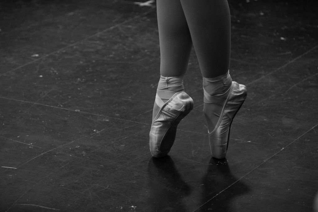 Ballet without pointe best sale