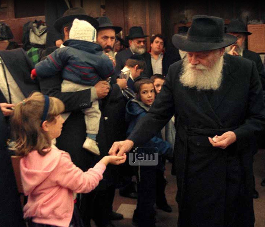   THE REBBE’S BIRTHDAY   11th of Nissan - April 19th   READ MORE  