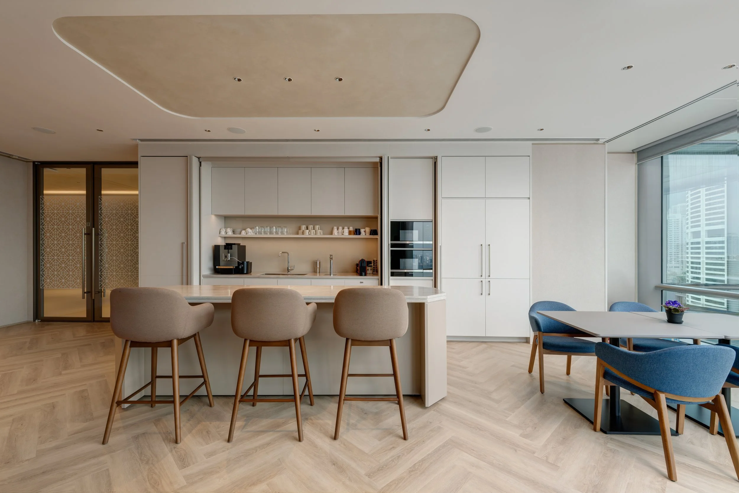 Mishcon4912.jpg