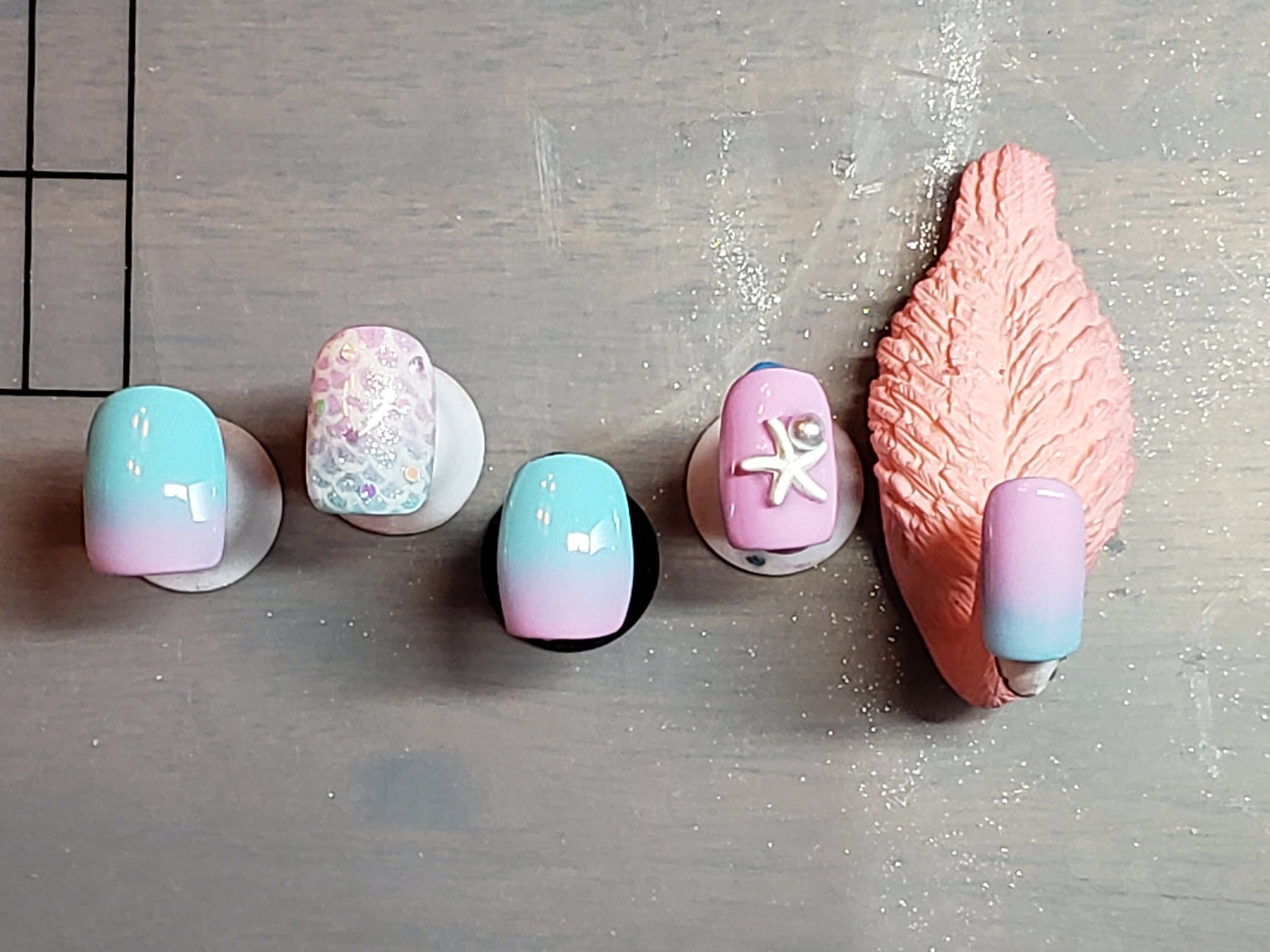https://i.etsystatic.com/22104180/r/il/31b3bc/2440449566/il_fullxfull.2440449566_4wy3.jpg