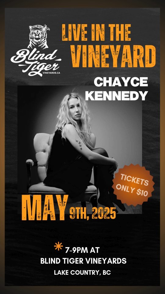 Only $10 to kick off your weekend like this? ๐
Our first Live in the Vineyard concert of the season is THIS FRIDAY, May 9th — and you won’t want to miss it.
๐ถ Chayce Kennedy takes the stage from 7–9 p.m., and it’s the per