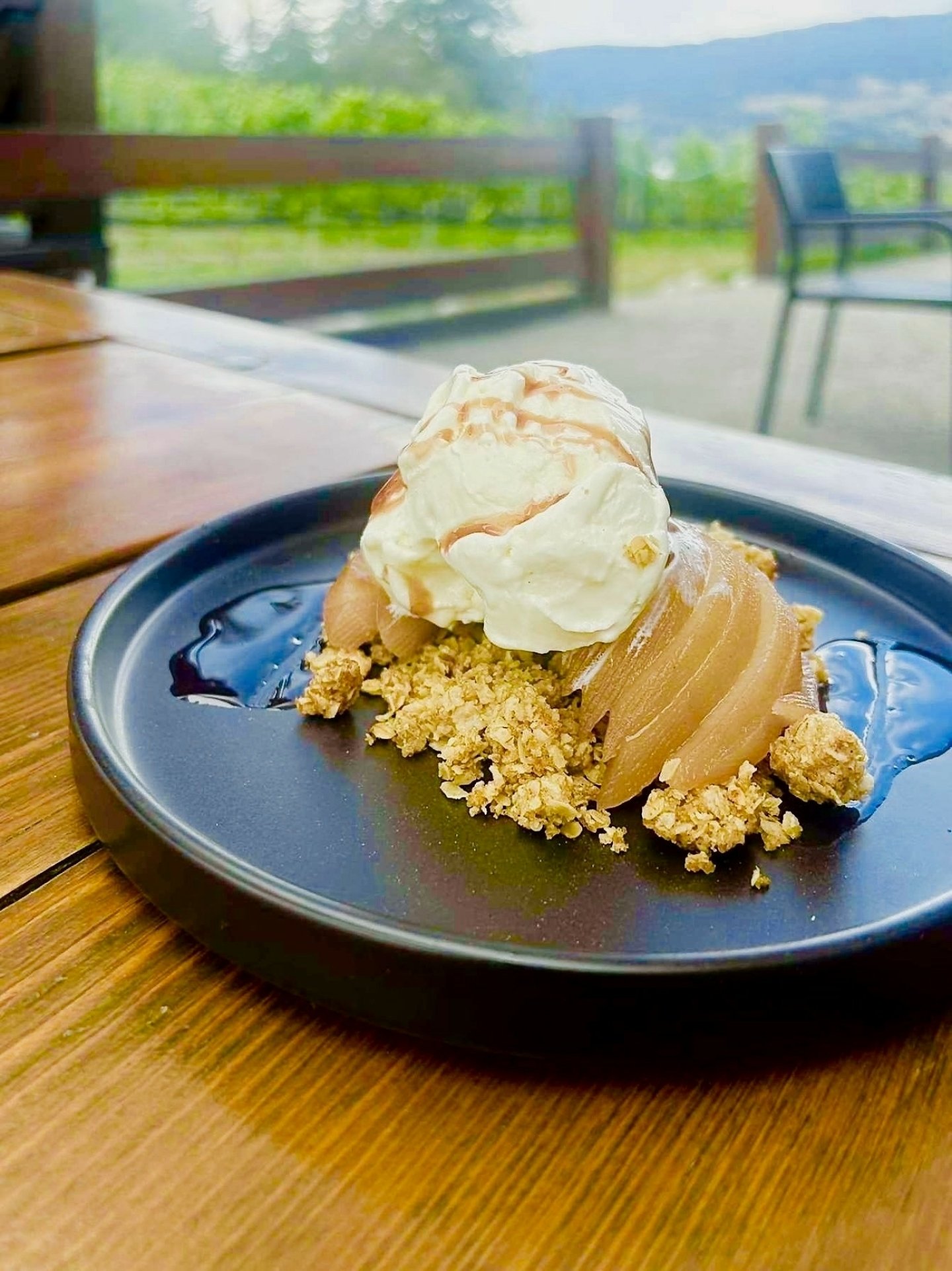 Pear-fection on a plate ๐๐จ
Our new dessert feature is here… but not for long!
A red wine-poached pear with oat crumble topped with creamy vanilla ice cream, and drizzled in a rich red wine sauce.
โจ Limited time only—available while