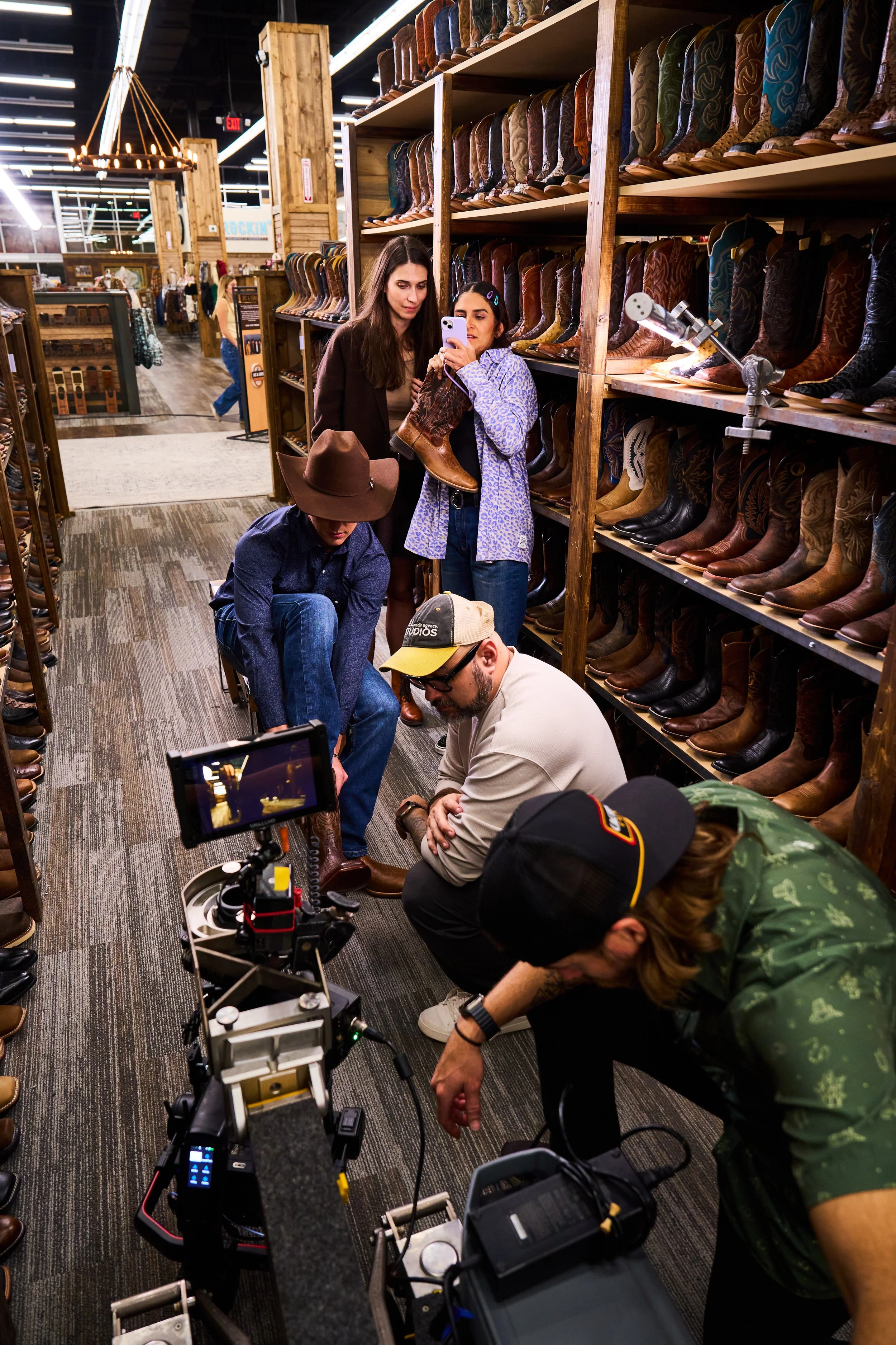 20251217-CAVENDERS_BTS_20 2.JPEG