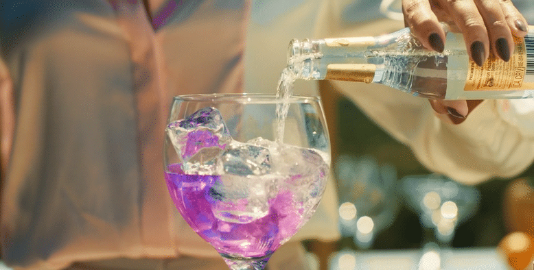 Empress 1908 - HULU Ad-high.gif