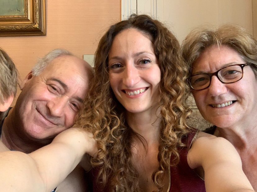 Isabel-Ribeiro-parents-Agosto-podcast.JPG