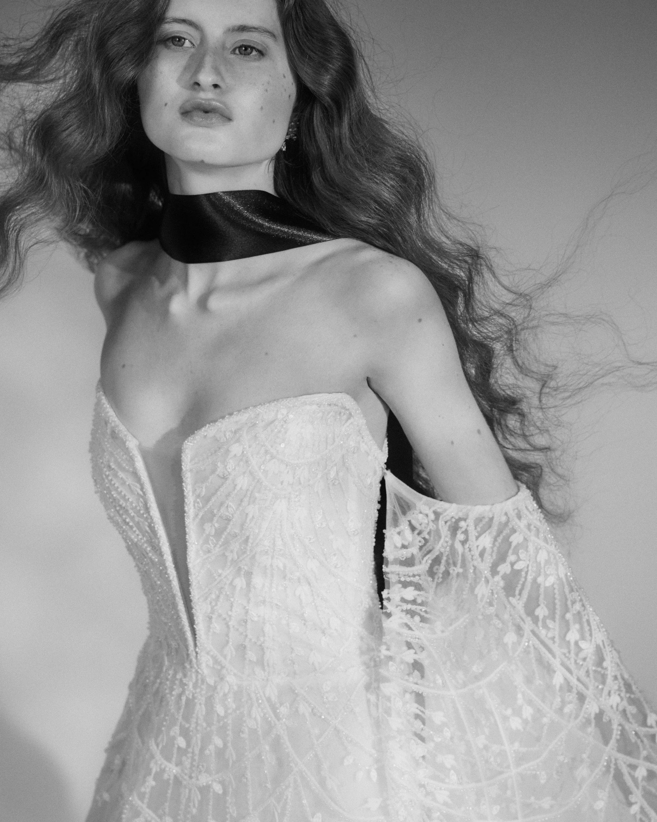 LN BRIDAL2207BW.jpg