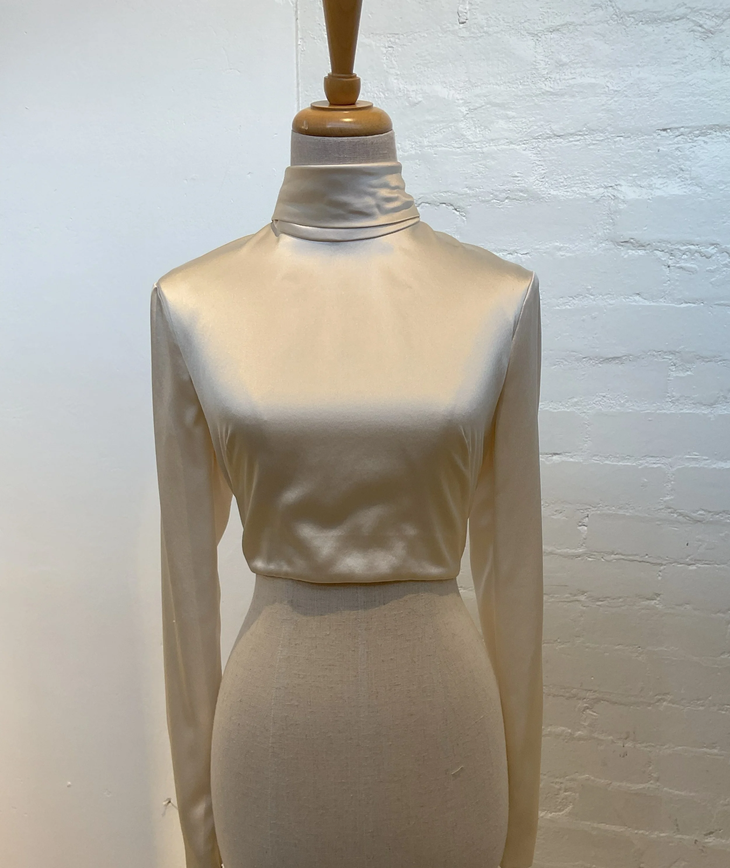 Cleo Top Front.jpg