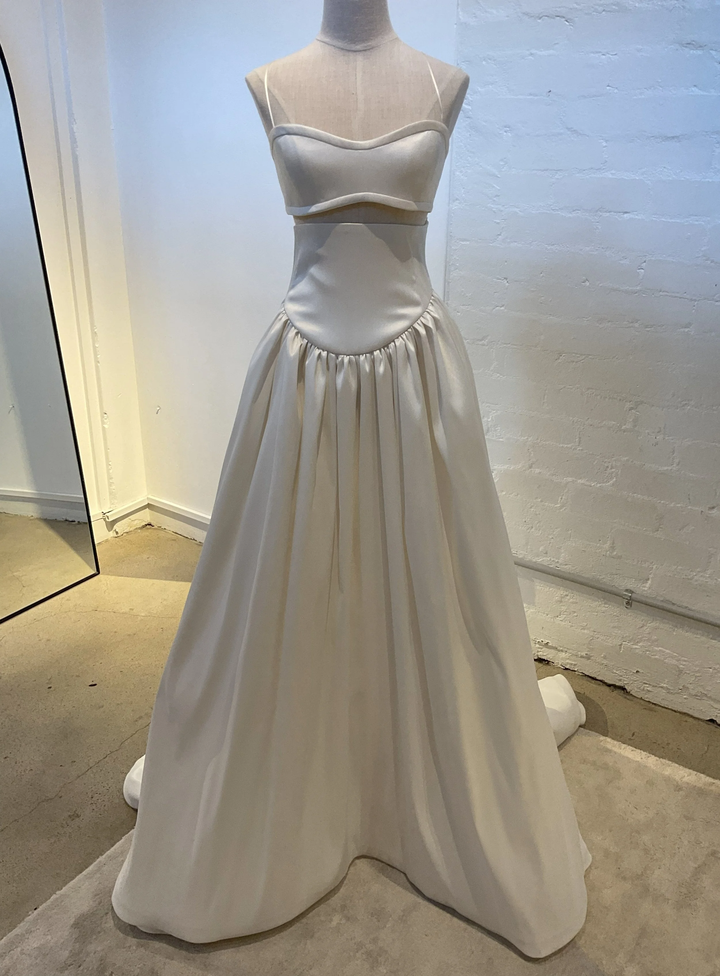 Gwyneth Skirt.jpg (Copy)
