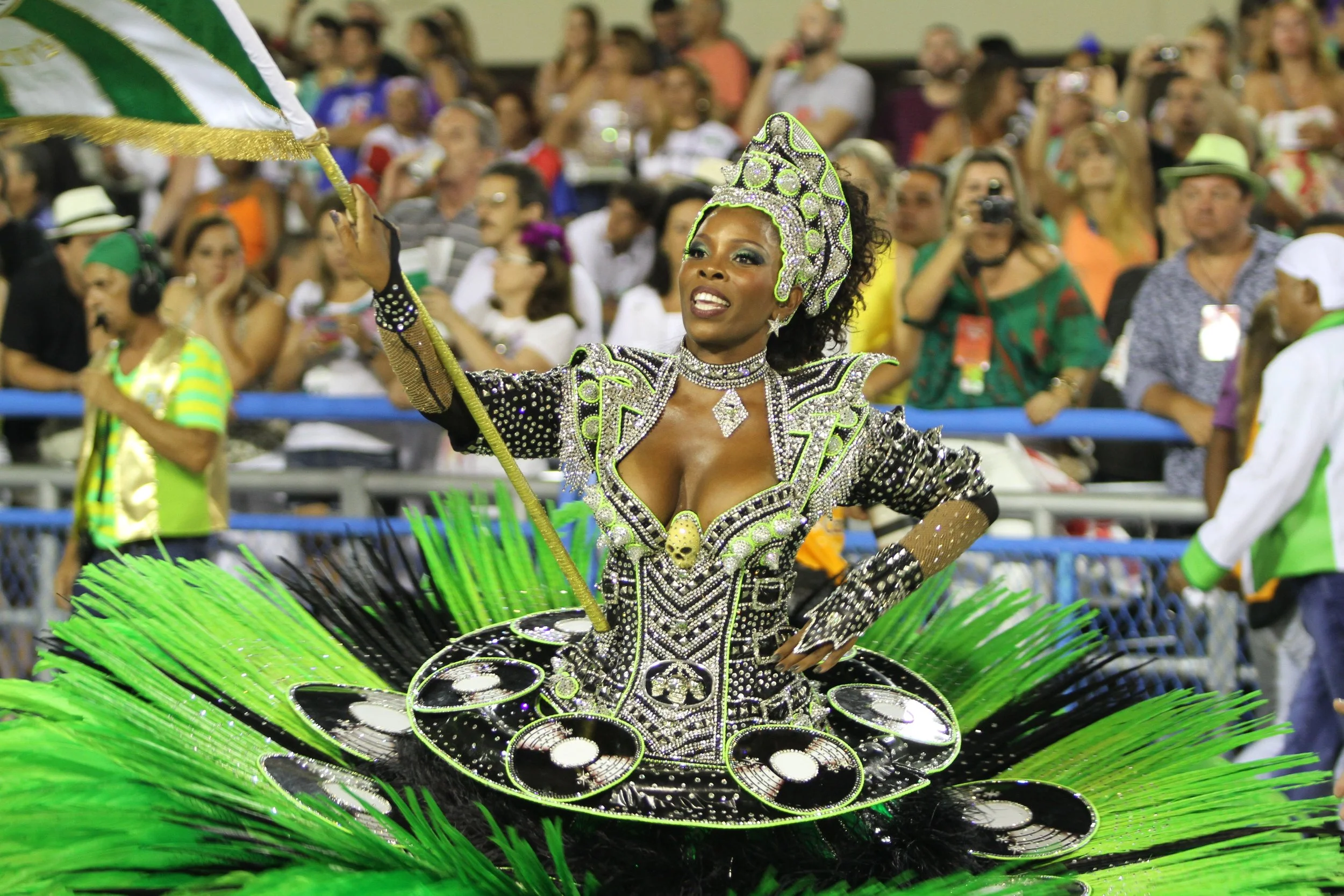 2013_brasil_carnaval_marques_sapucai_05.jpg