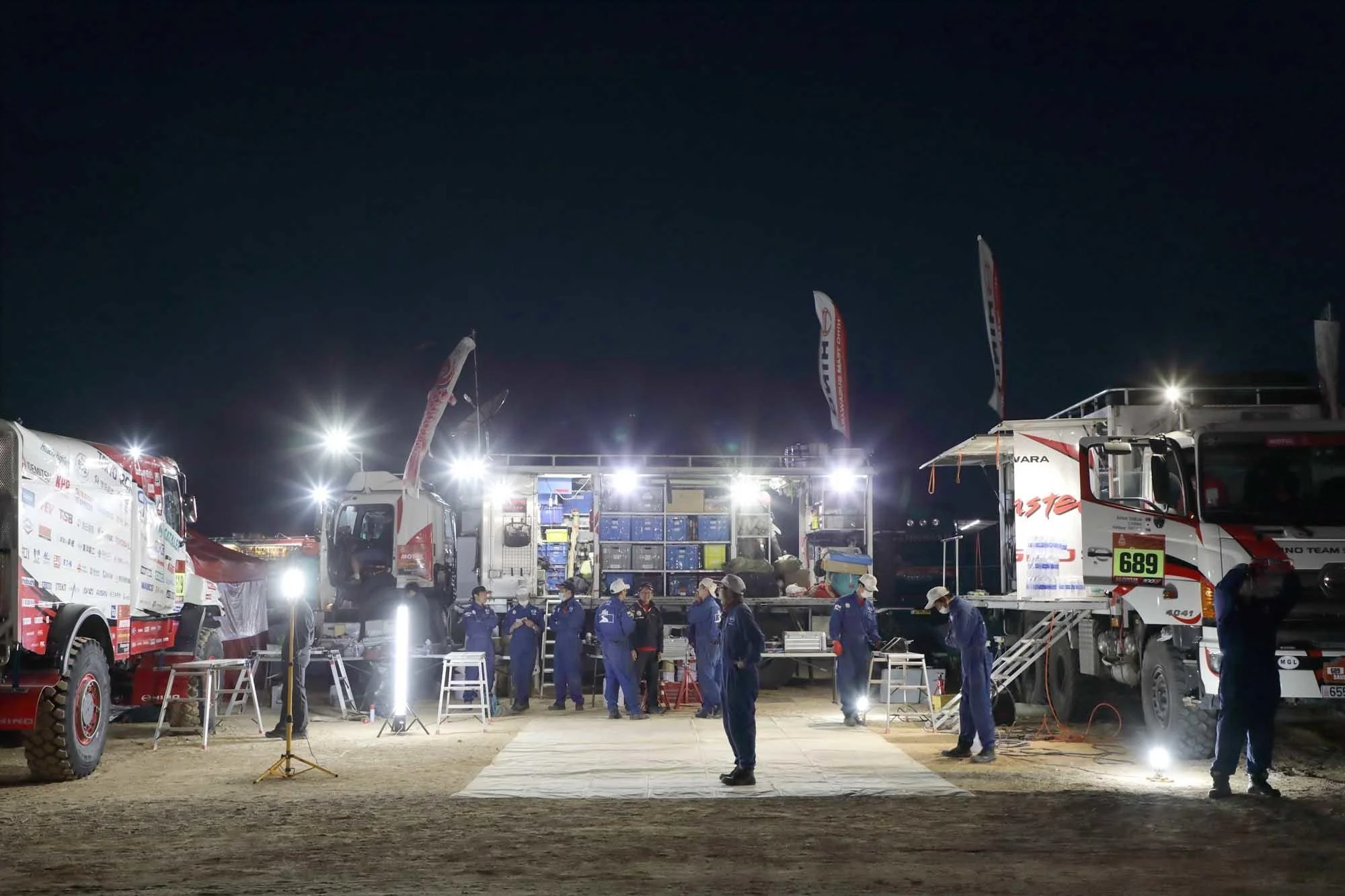 2020_ksa_rally_dakar_05.jpg