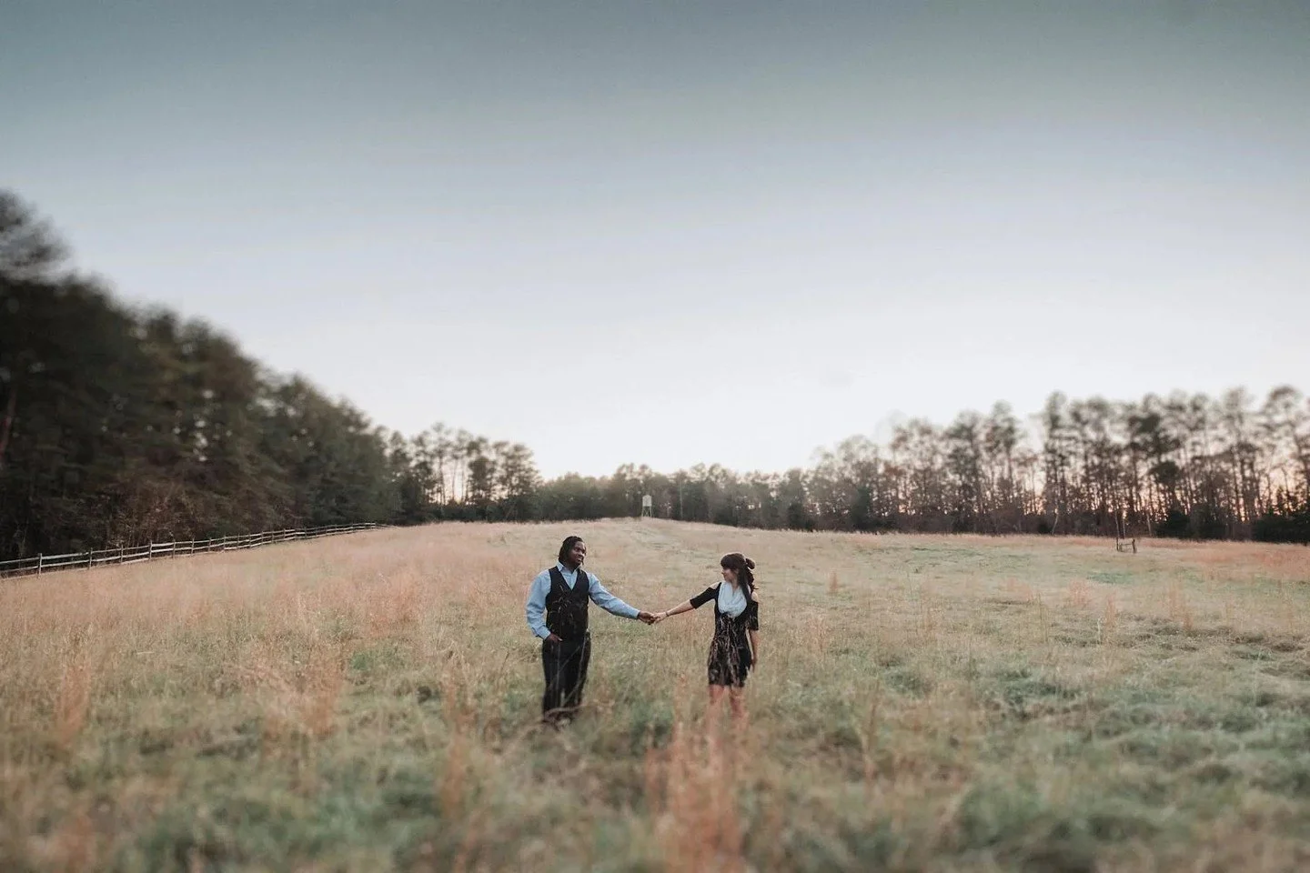 Two #WideShotWednesdays
Two totally different vibes.
Which side are you&mdash;are you into that big city energy 🏙️ or are you all about that calm, nature-filled moments? 🌳

#engagementphotoshoot #ncengagementphotographer #engagementideas #RaleighWe