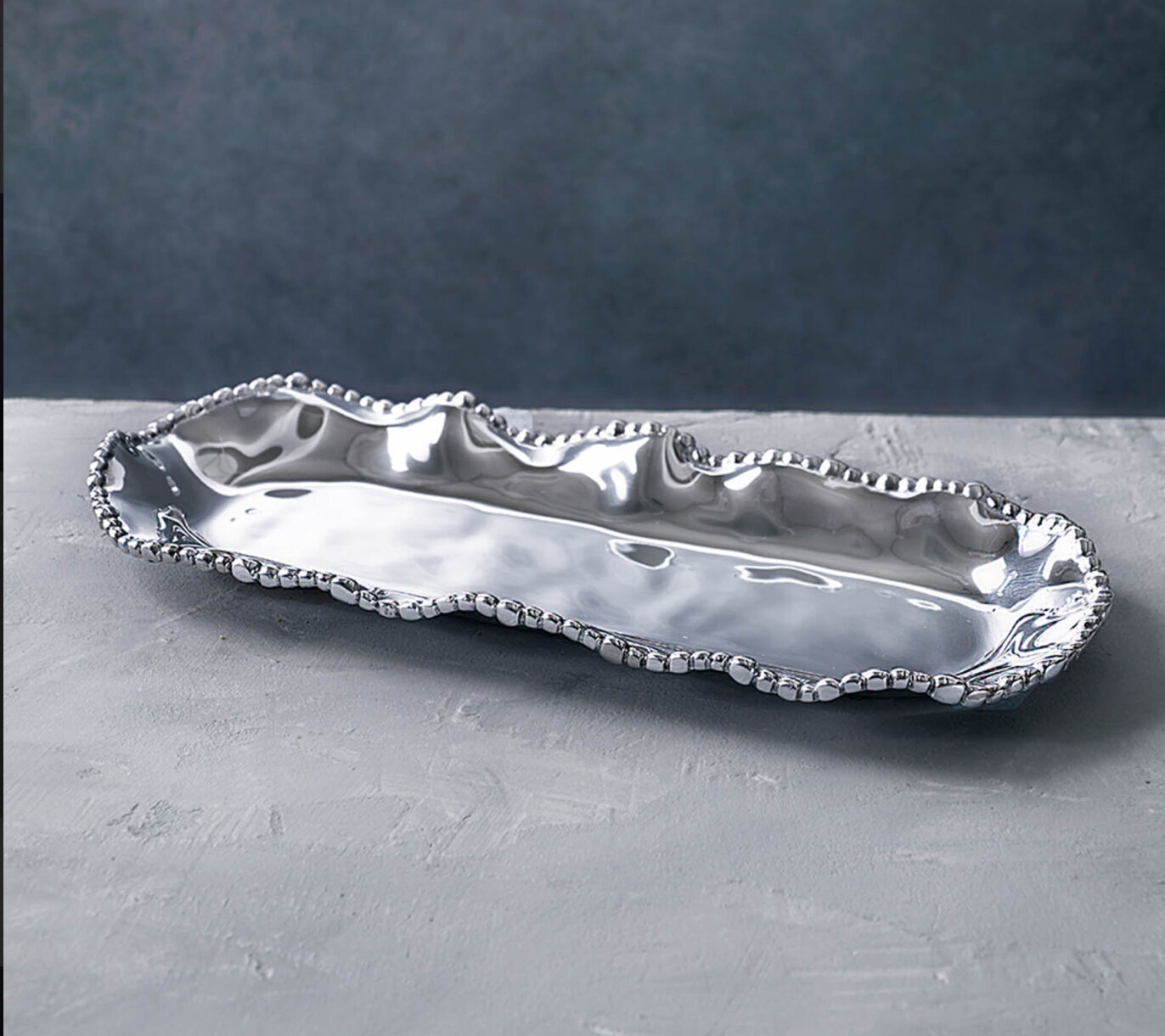 ORGANIC PEARL Brooklyn Oval Tray - MEDIUM