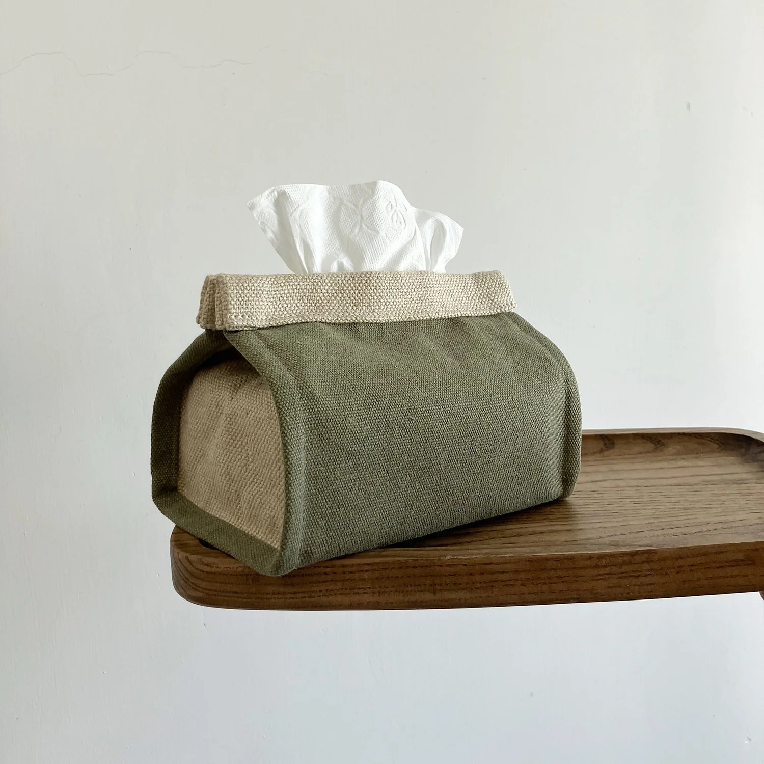 Tissue_POUCH_olive-grn+lin_1500.jpg
