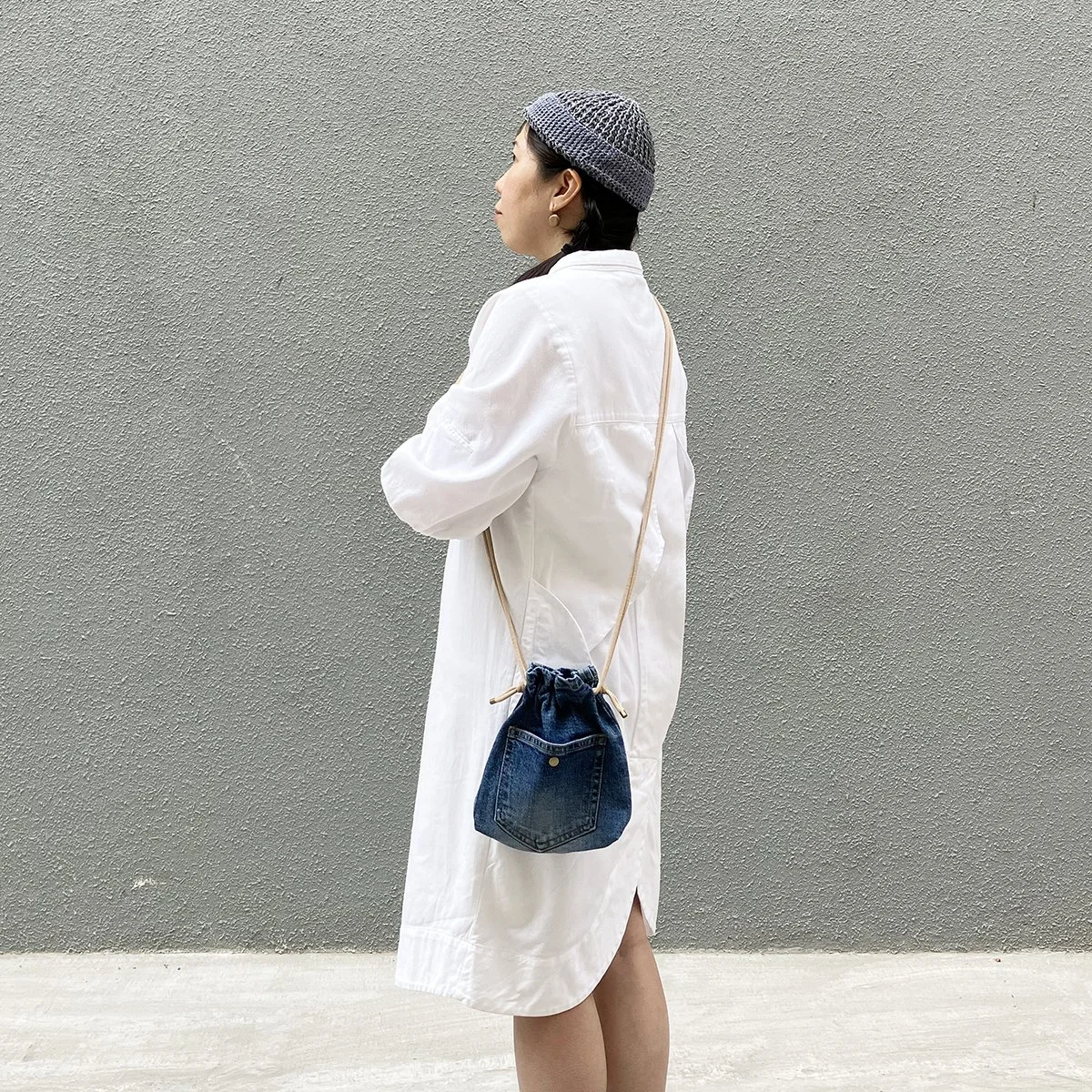 Crossbody_on_model_POUCH2_1200.jpg