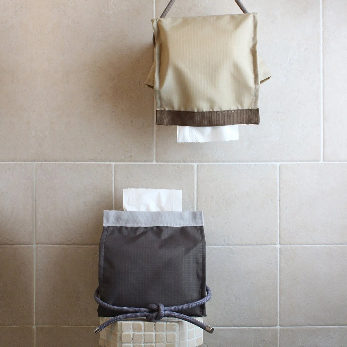 Tissue_Roll_2_01sqA_1200.jpg