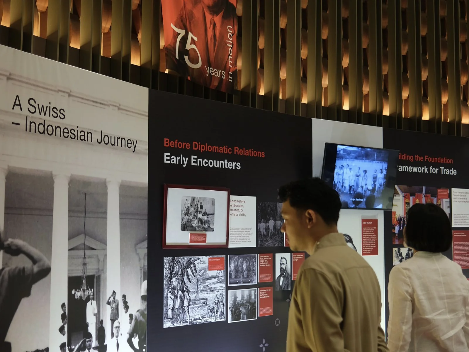 Swiss Indonesia 75_01.jpg