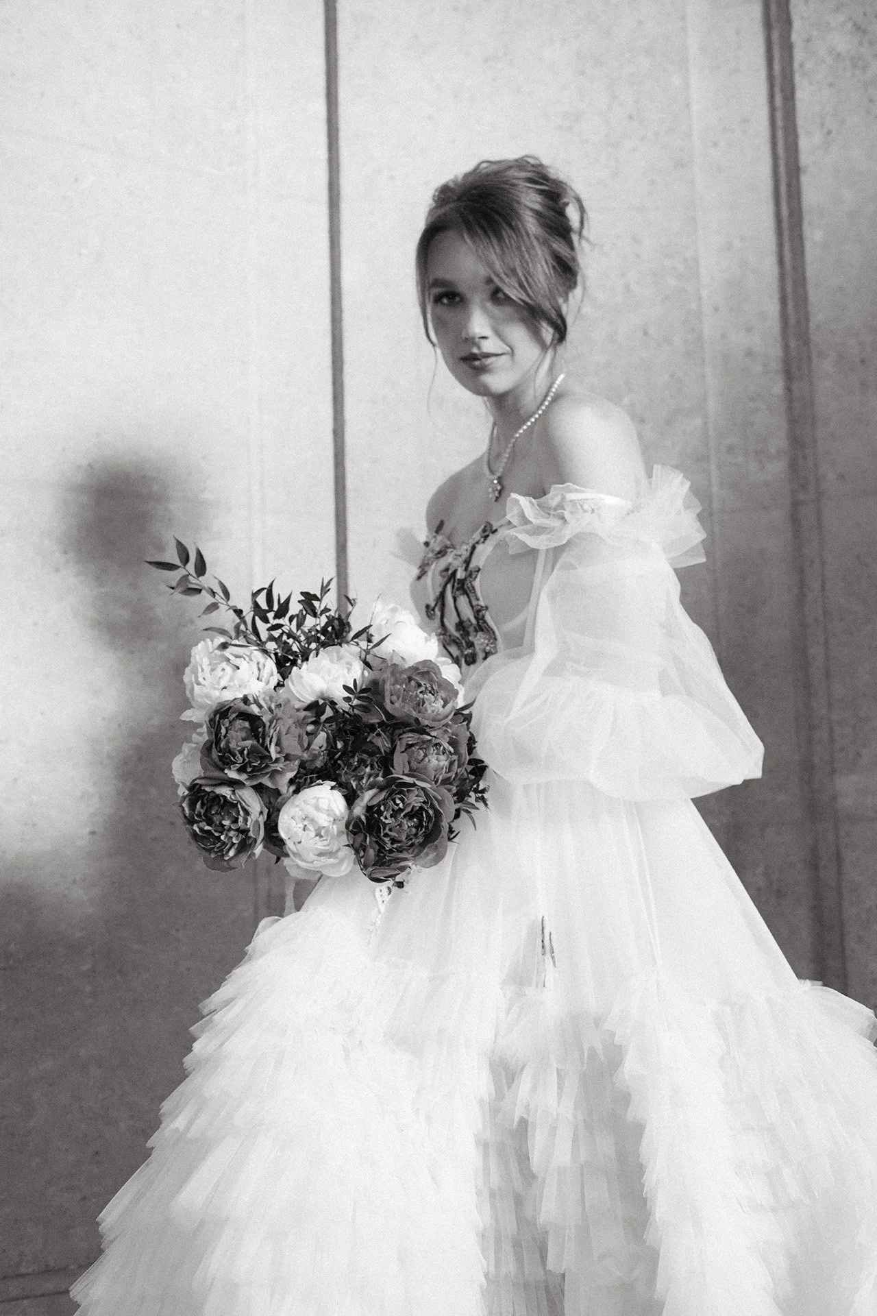 bridal-editorial-paris-vogue-chateau-18.jpg