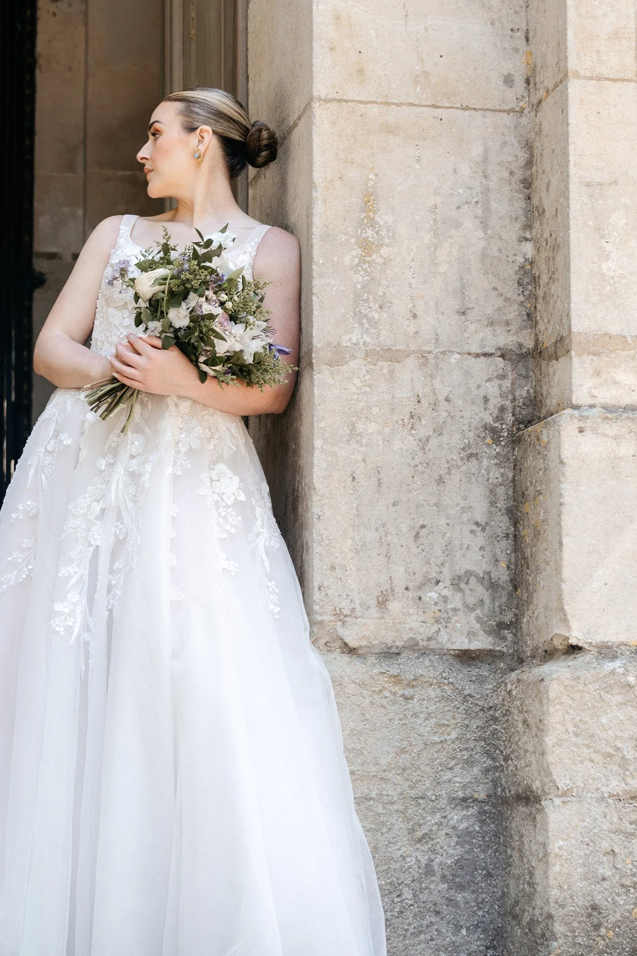 bridal-chapal-paris-historic-timeless-2.jpg
