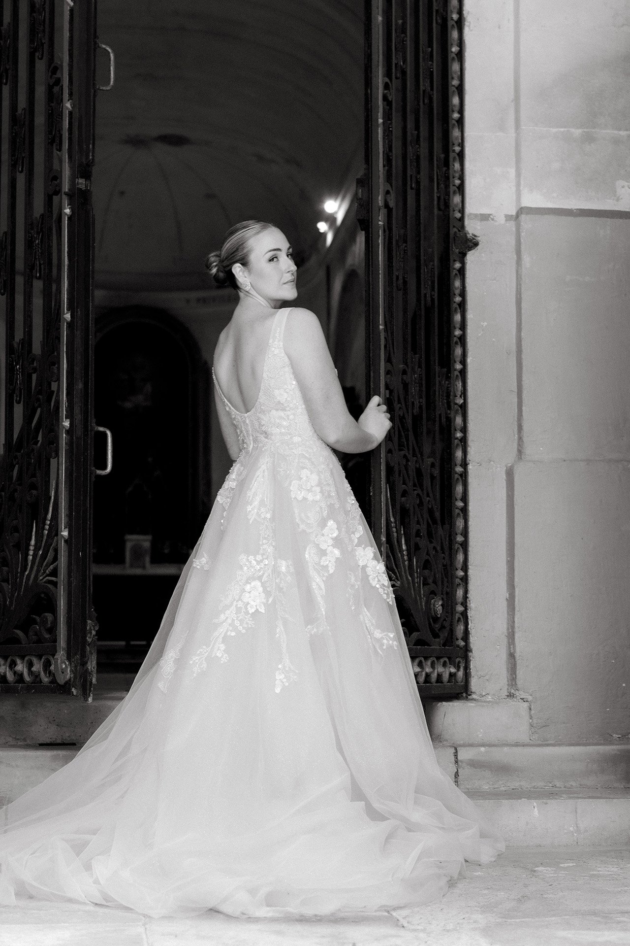 bridal-chapal-paris-historic-timeless-10.jpg