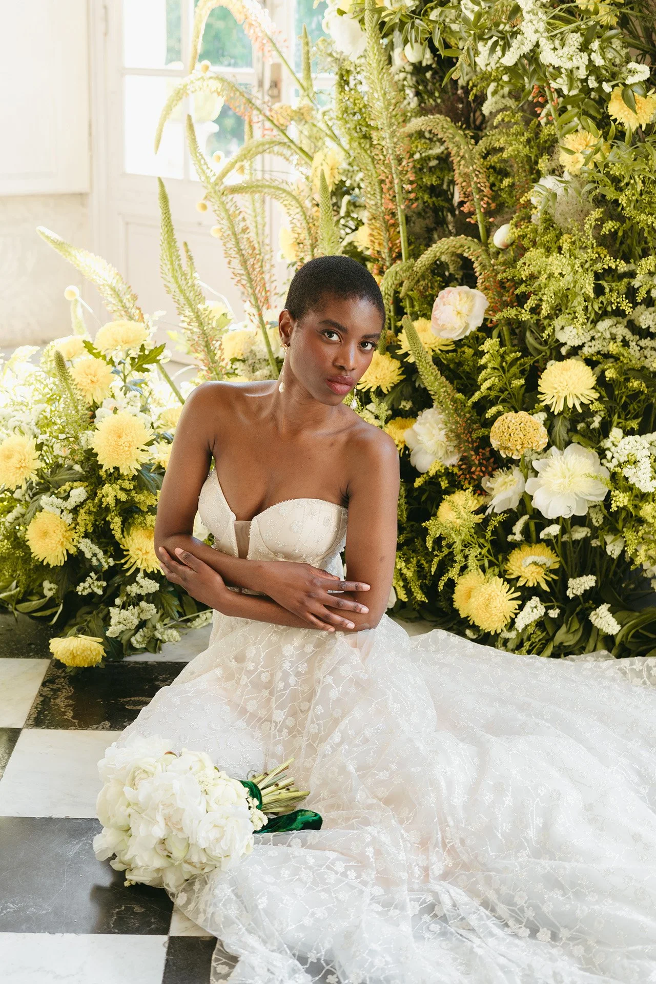bridal-editorial-paris-chateau-foyer-window-yellow-flower-21.jpg