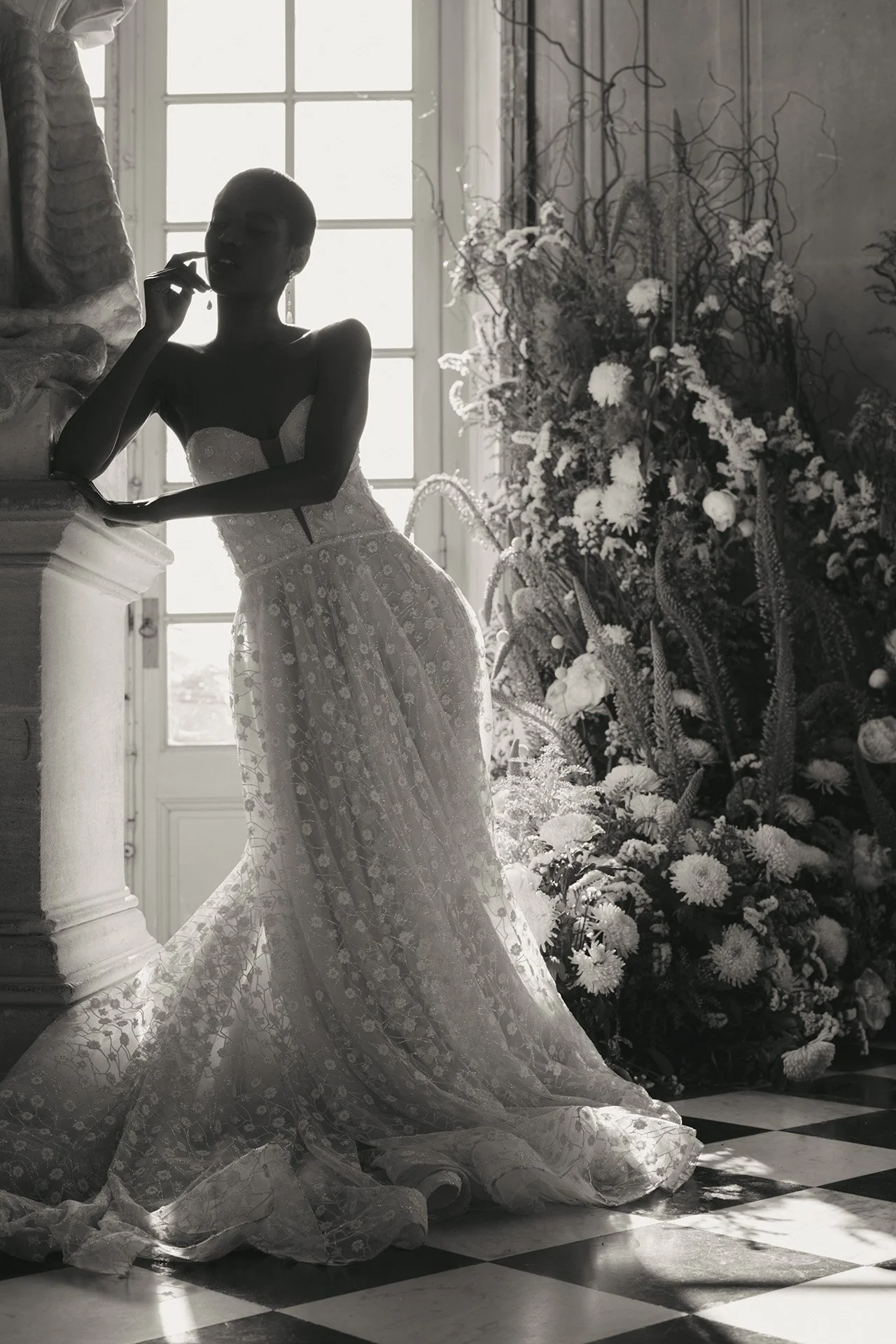 bridal-editorial-paris-chateau-foyer-window-yellow-flower-32.jpg