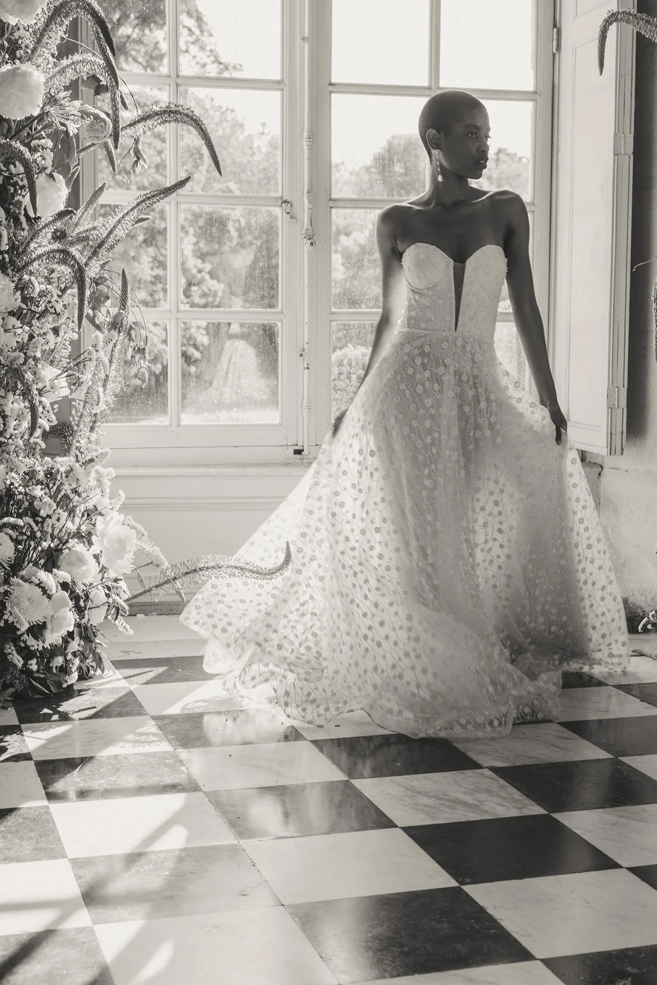 bridal-editorial-paris-chateau-foyer-window-yellow-flower-54.jpg
