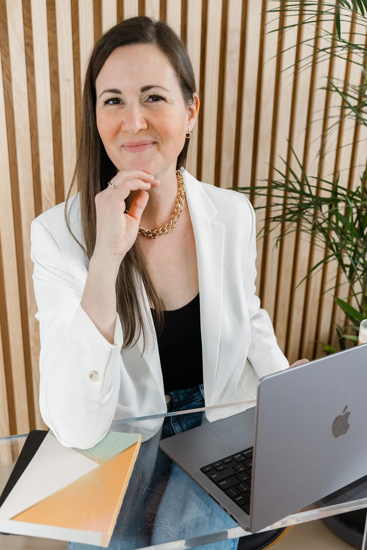 brand-kim-headshot-desk-5.jpg