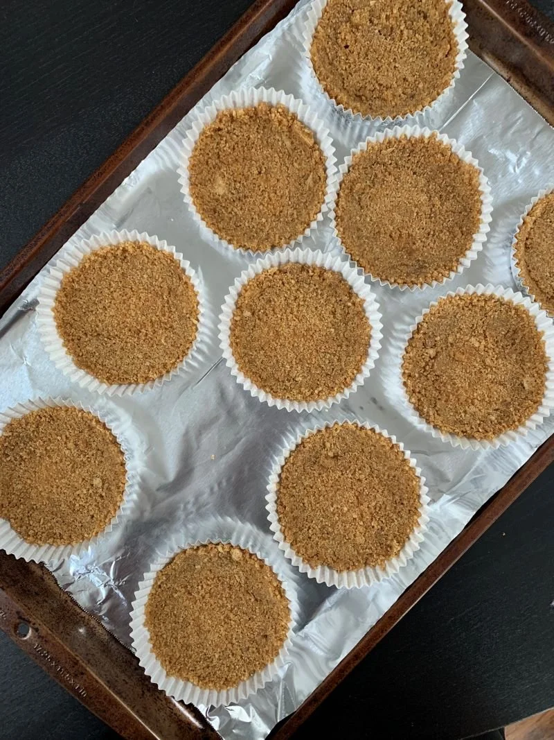 Mini Pumpkin Pies with Graham Cracker Crust Crust.jpeg