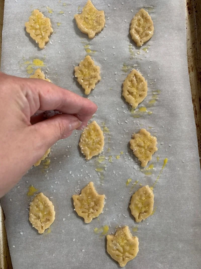 Mini Pumpkin Pies with Graham Cracker Crust Leaf.jpeg