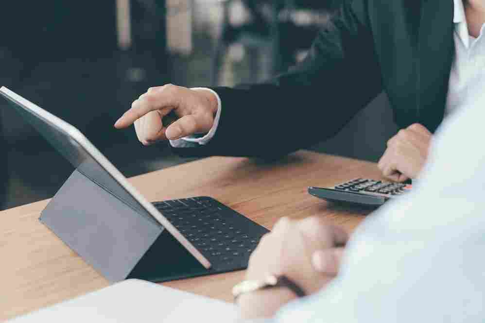 5 Simple Ways Disability Insurance Protects Doctors