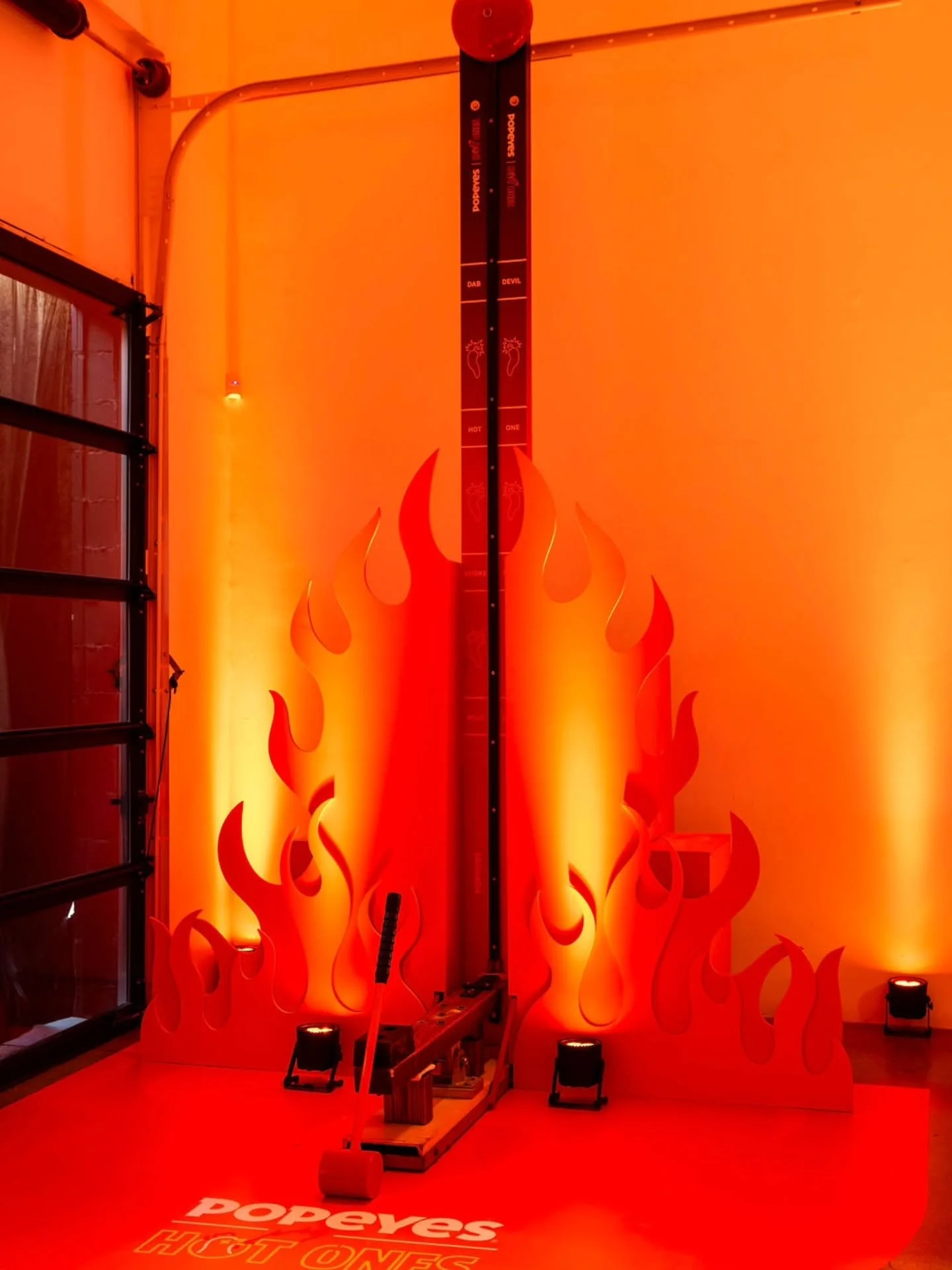 This branded high striker brought the energy with an interactive challenge that tested guests' strength and spirit! 💪🔥

Event Production and Design @madbashgrp 
Photography @arthurmola 
Vinyl @eventgraffiti 
AV @epiqvision