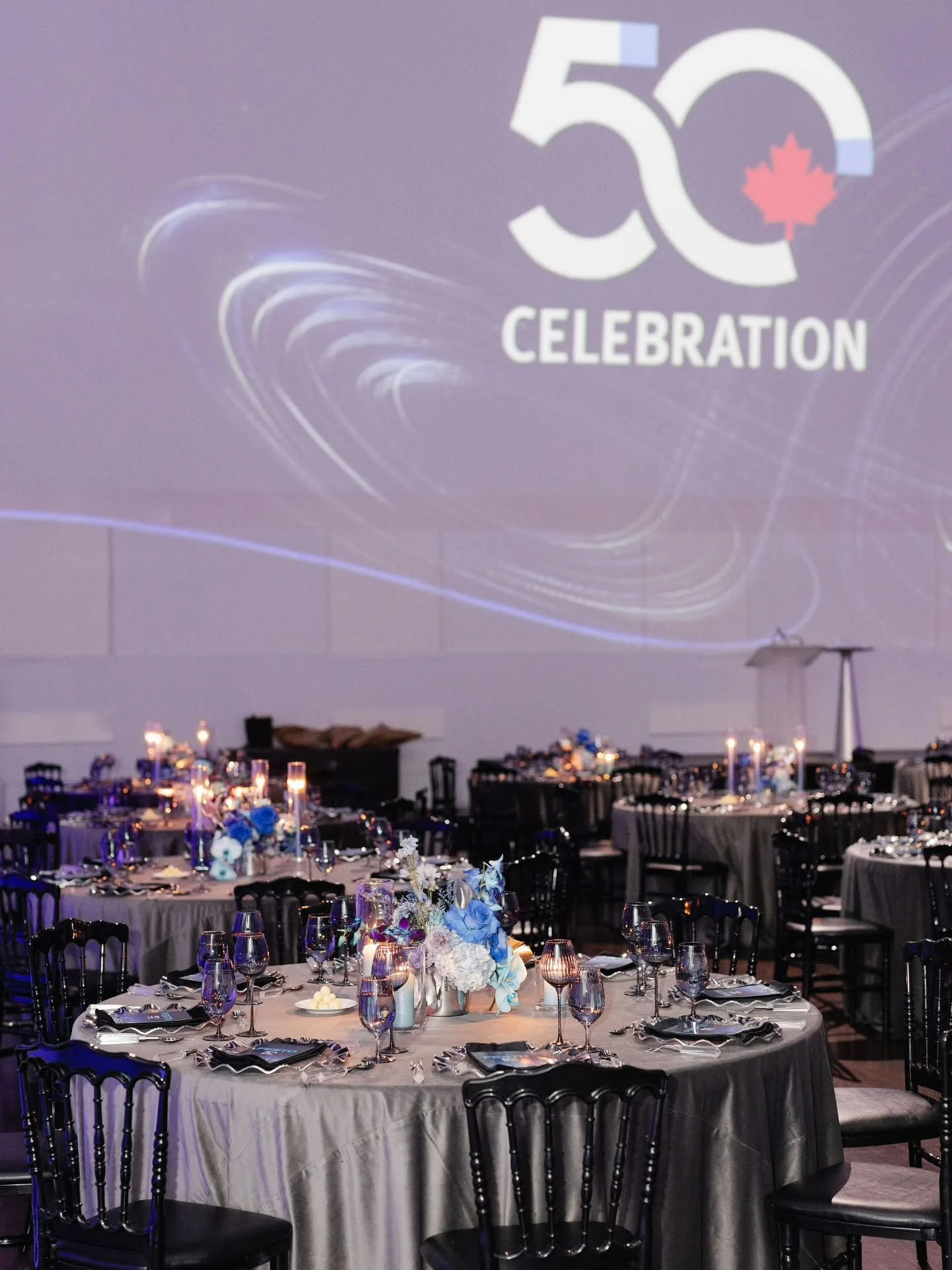 We designed Festo's 50th anniversary tablescapes to feel futuristic and on brand - using chrome accents and blue highlights to reflect their brand colours and innovative, tech-driven identity.

Event Management @madbashgrp 
Photos: Indigo Events
Flor