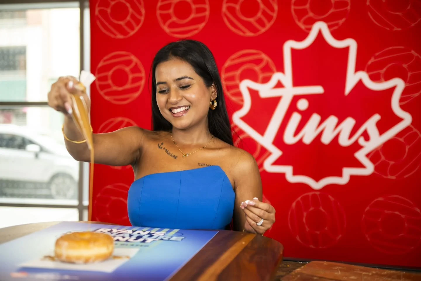 Introducing Ryan's Signature Donut 🍁🍩

A content-ready station featuring a slow-motion camera set-up made capturing the perfect moment easy. It was all part of the Tim Hortons experience &hearts;️

Design and Production @madbashgrp 
Project Coordin