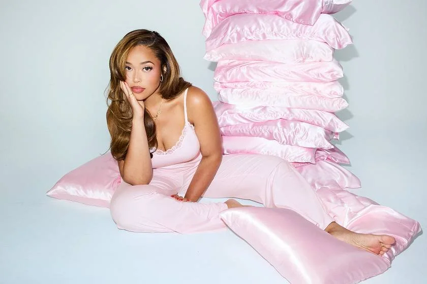 A_FA25_SEP_Edit_Classic-Jersey-Cami-Light-Pink-Classic-Jersey-Pant-Light-Pink_PCT197712-PCT197796_059 (2).jpeg
