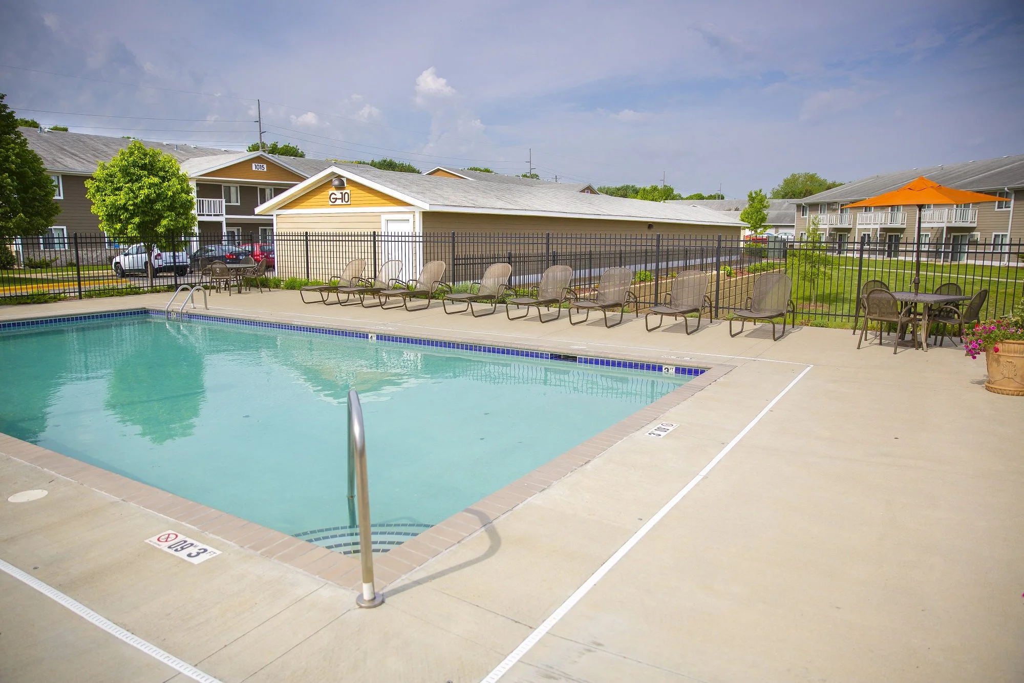 BuildingPhoto (9).jpg