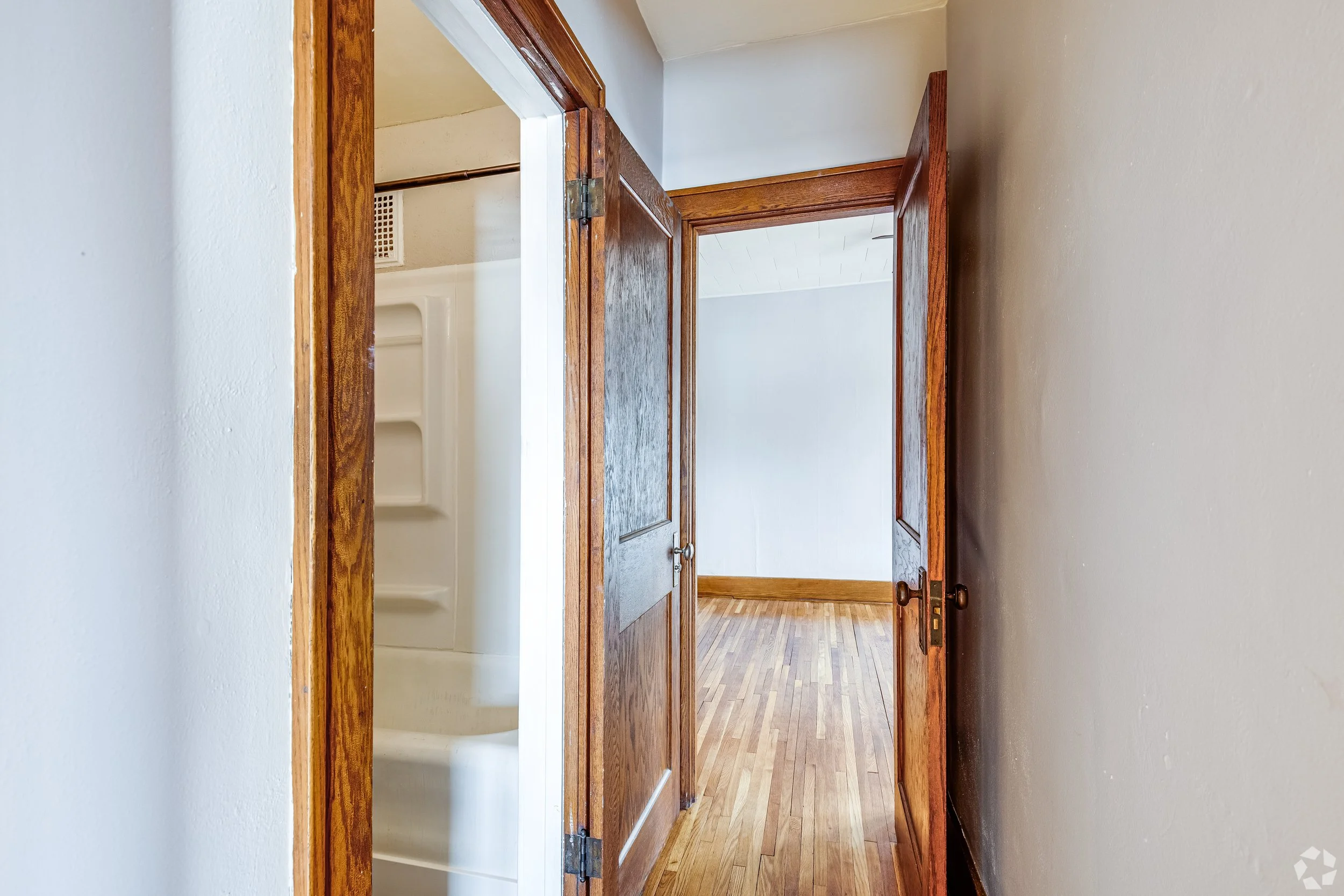 Zick Apartments — Black Swan Living