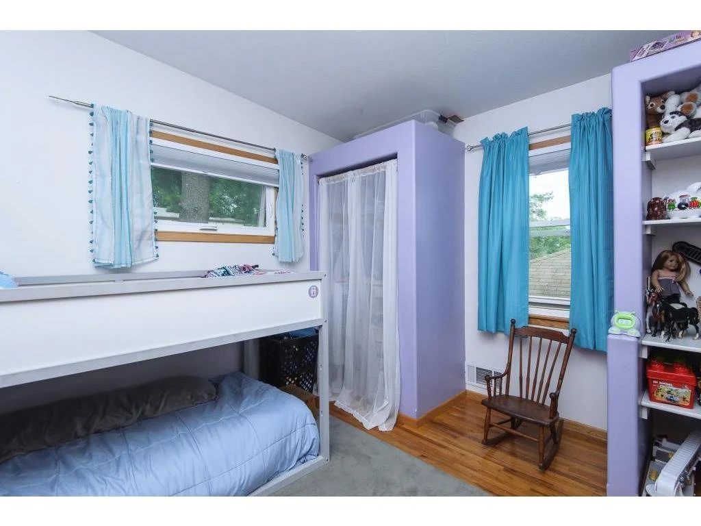 bed2.jpg