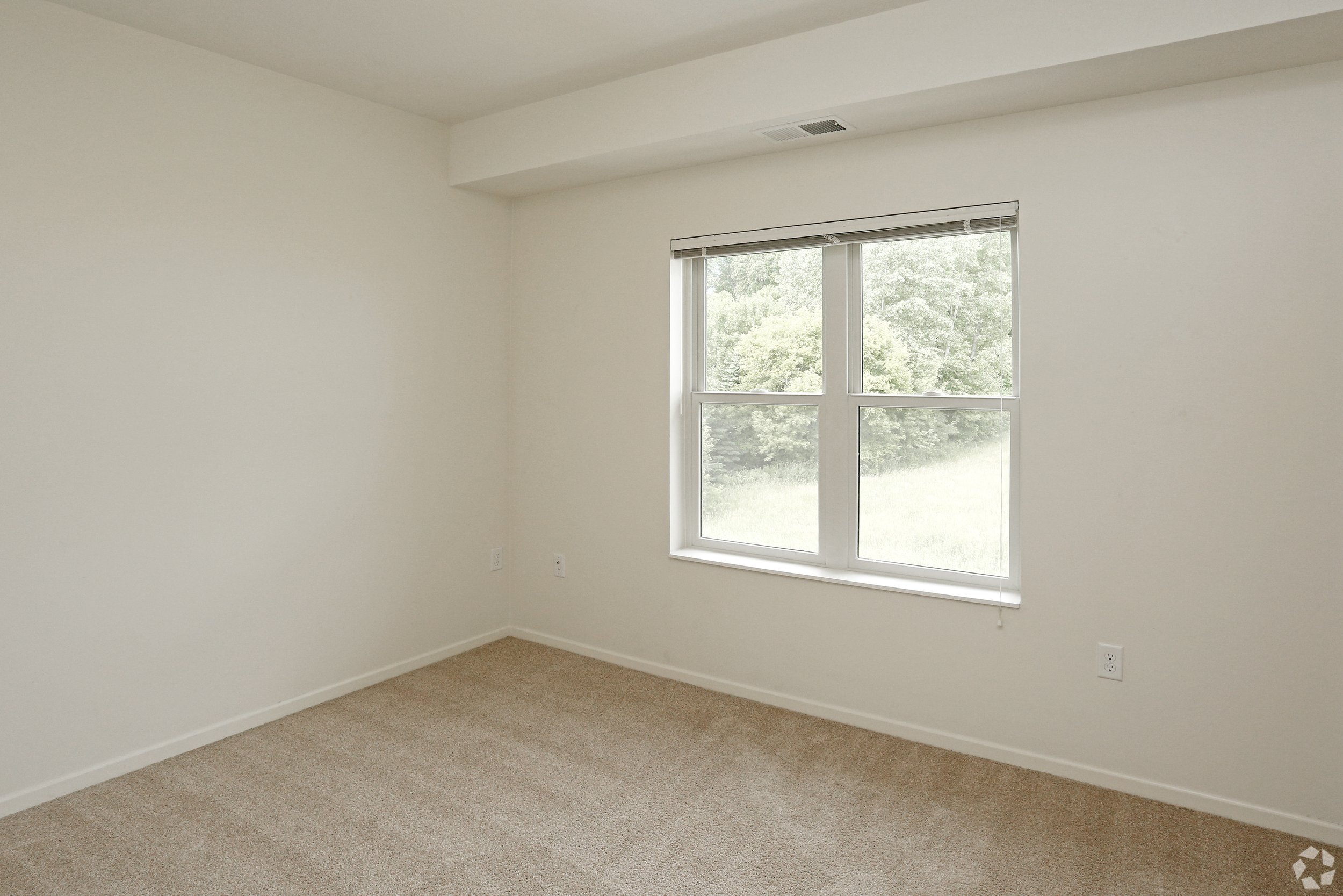 InteriorPhoto (21).jpg