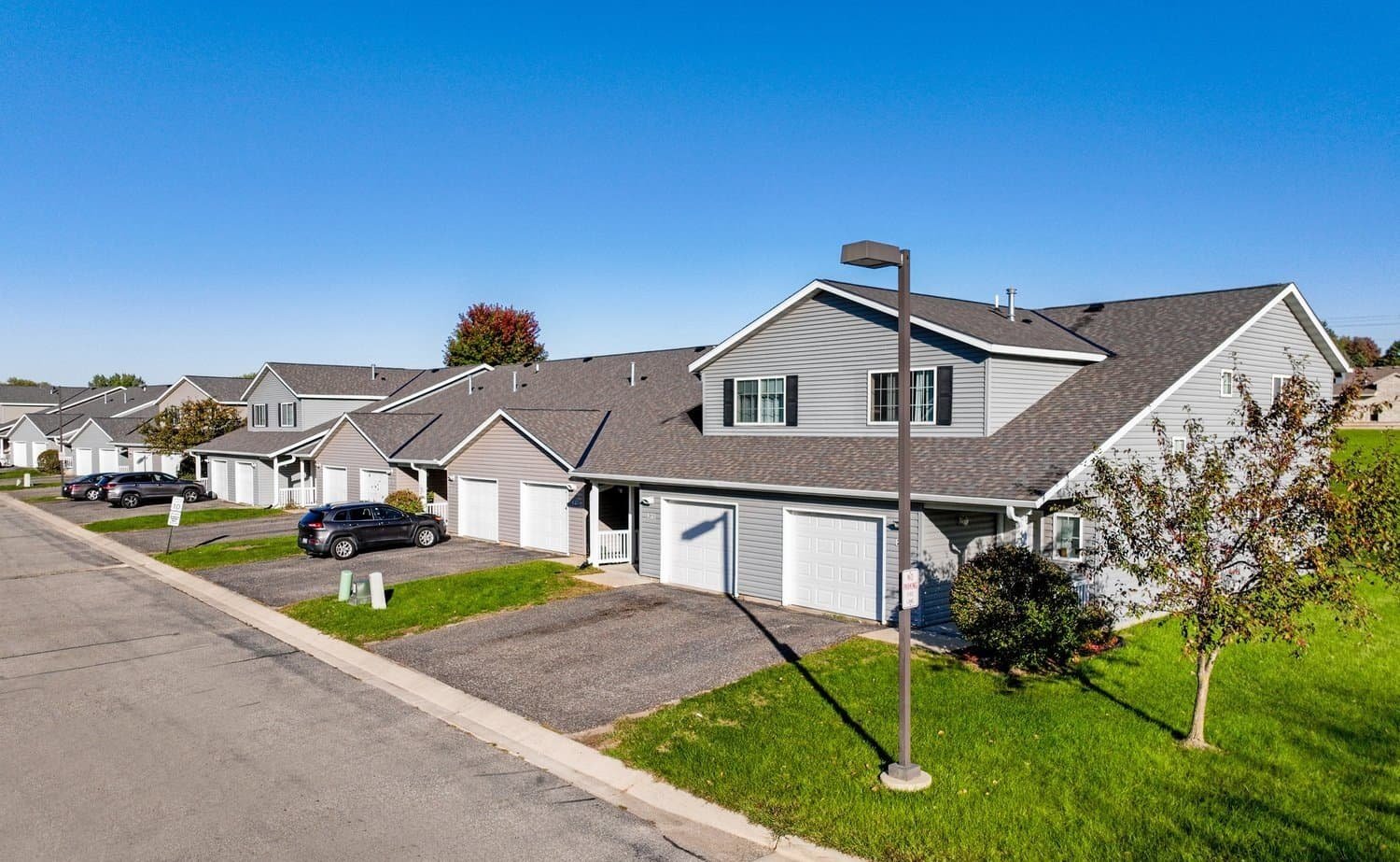 Georgetowne-Homes%2B%2811%29_compressed.jpg