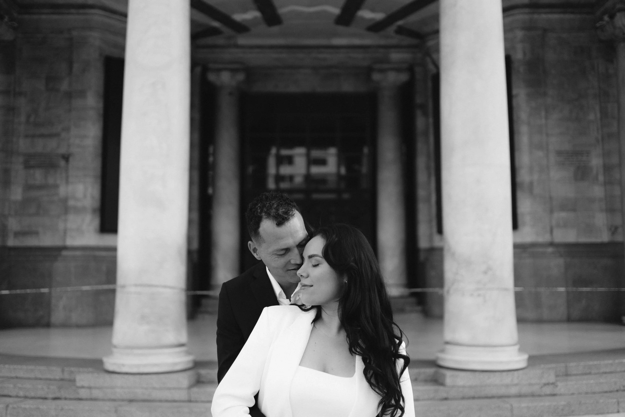 Couple Session in CDMX, Palacio de Bellas Artes, Centro Historico, Torre Latinoamericana, Colonia Condesa by Luis Muri Destination Wedding Photographer in Mexico Daniela y Edwing (14).JPG