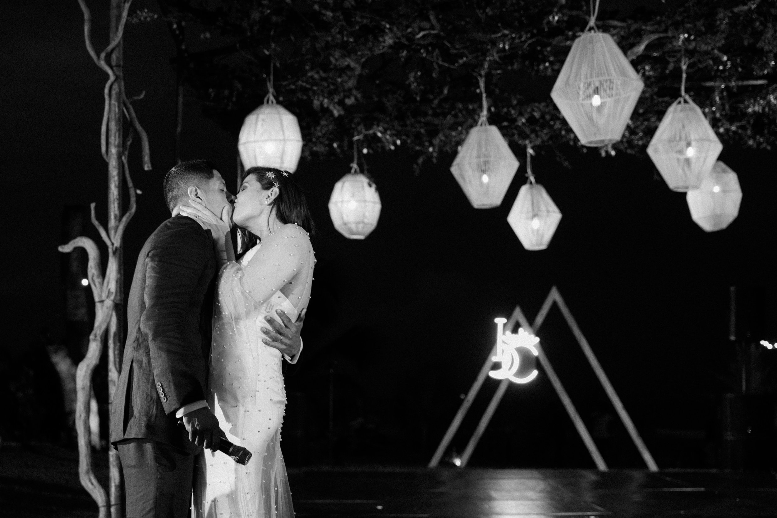 Carla e Iván Wedding Day by Luis Muri Destination Wedding Photographer  in Boca del río Veracruz 00230.JPG