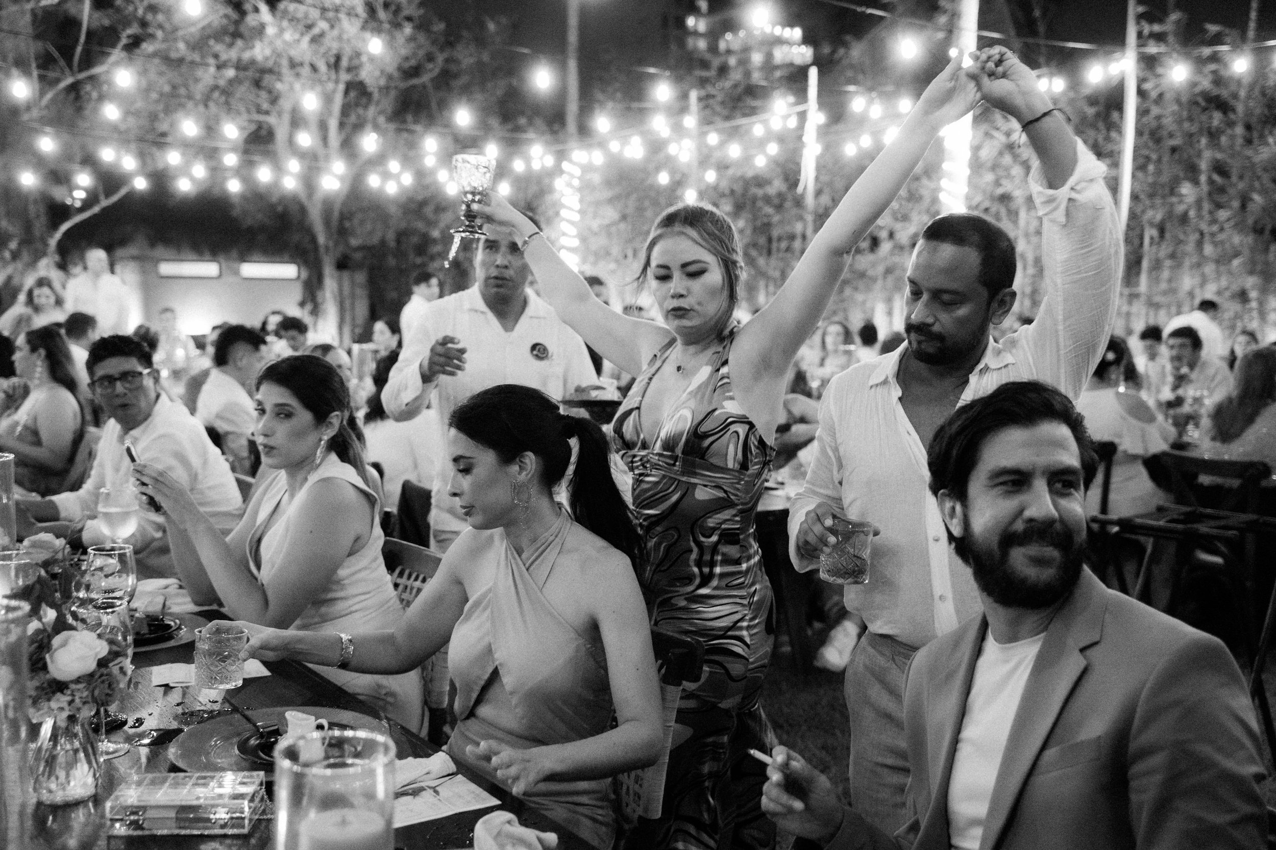 Carla e Iván Wedding Day by Luis Muri Destination Wedding Photographer  in Boca del río Veracruz 00256.JPG